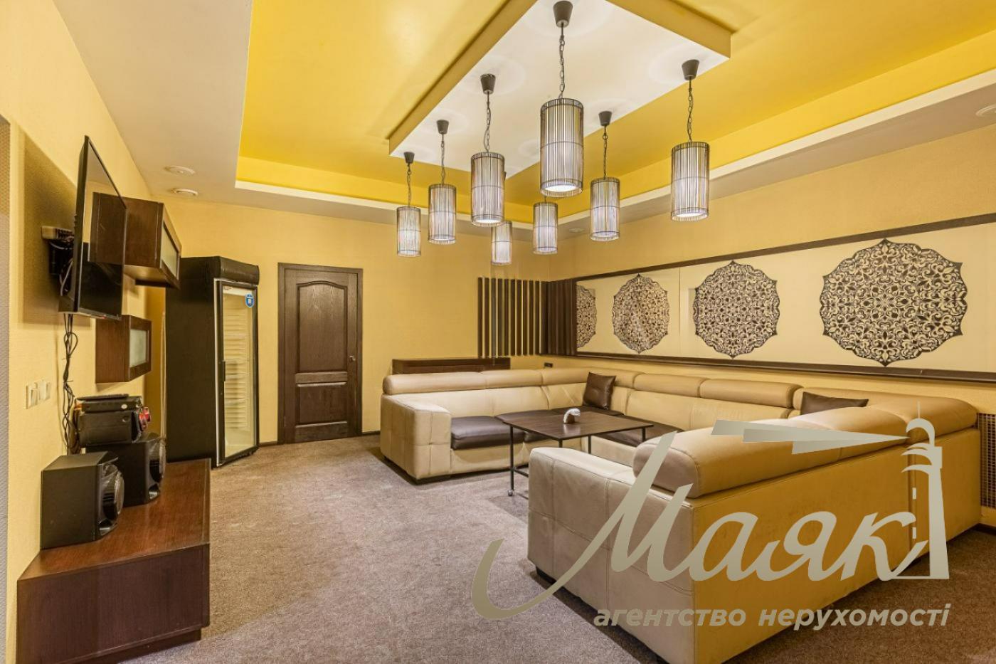 Sale Service facility 120m2, Sichovykh Striltsiv street, Lukyanivka, Kyiv