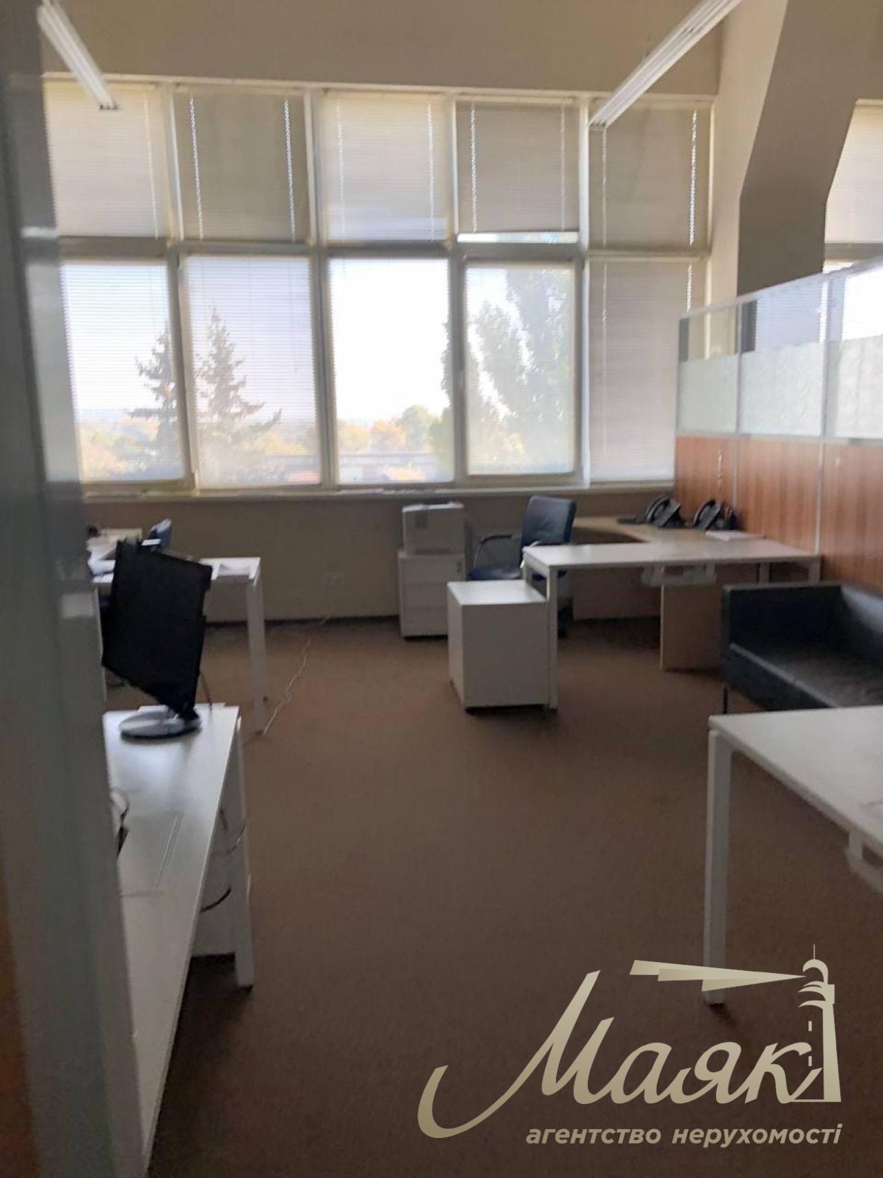 Office space for rent 550m2 on Stolichka street