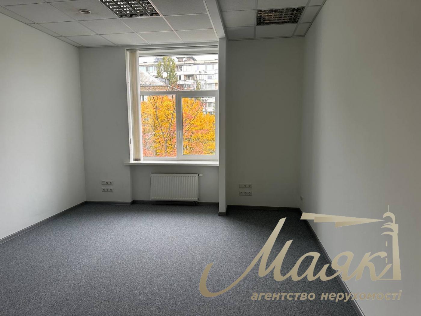 Аренда офиса 520м2 по ул.Михновского, Зверинецкая