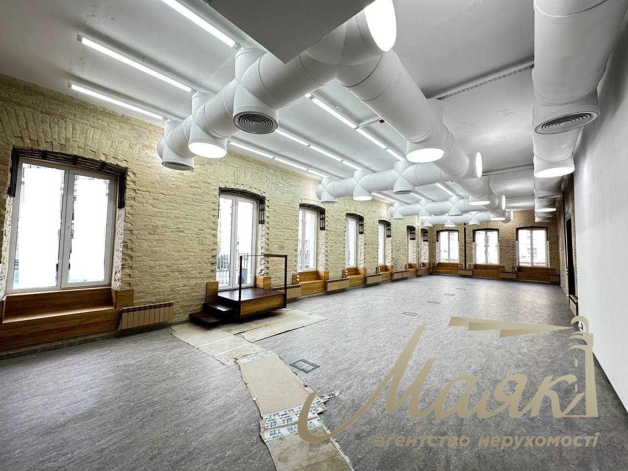 Оренда дизайнерського офісу в стилі LOFT 400м2 з терасою, вул. Велика Васильківська, Центр