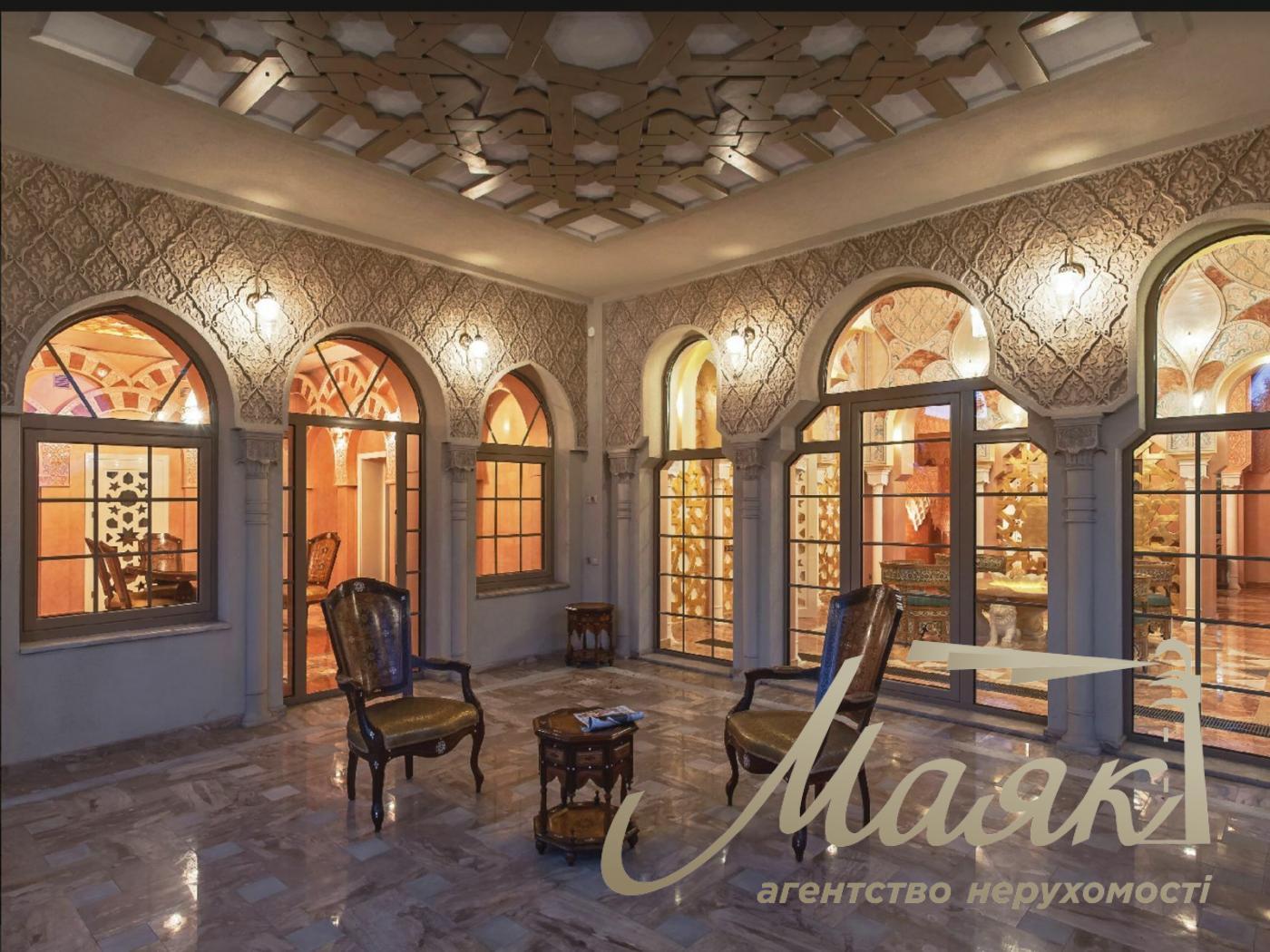 Продажа усадьбы 800м2 ул. Черногорская, Печерск