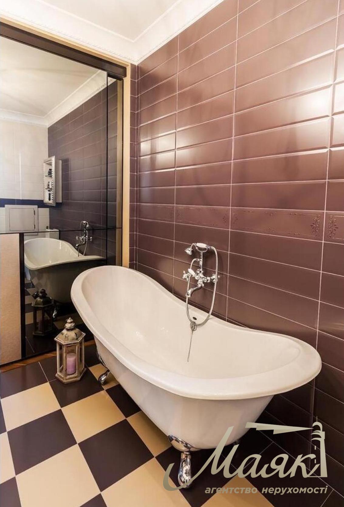 Продаж 3х кімн. квартири 195 м2 в ЖК Липська вежа, вул. Інститутська 18а