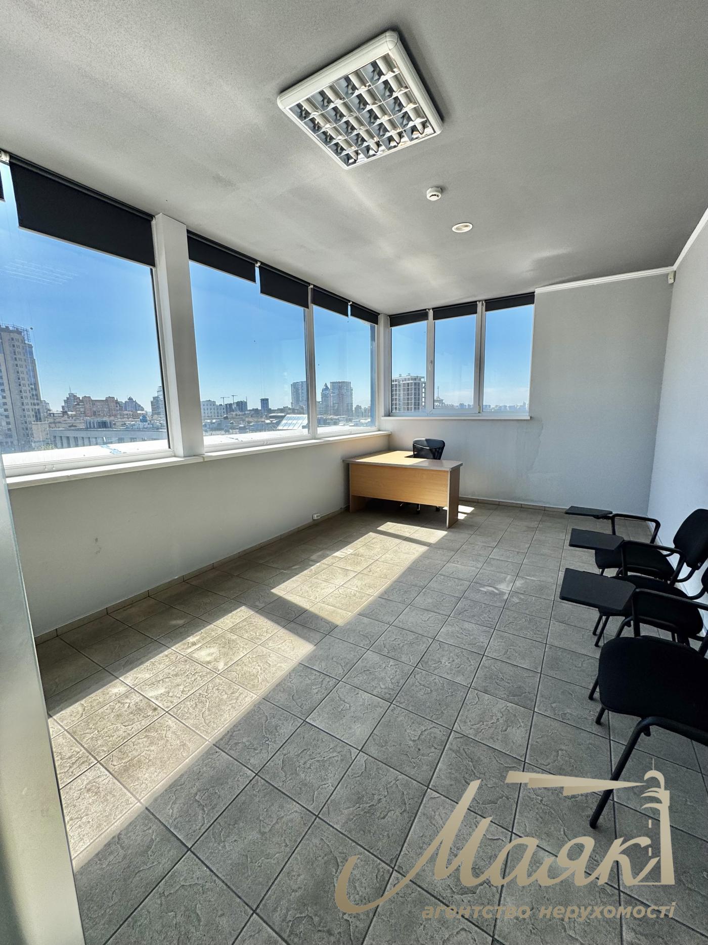 Rent of open-space office 420 sq.m. Business center Sapphire | Pechersk