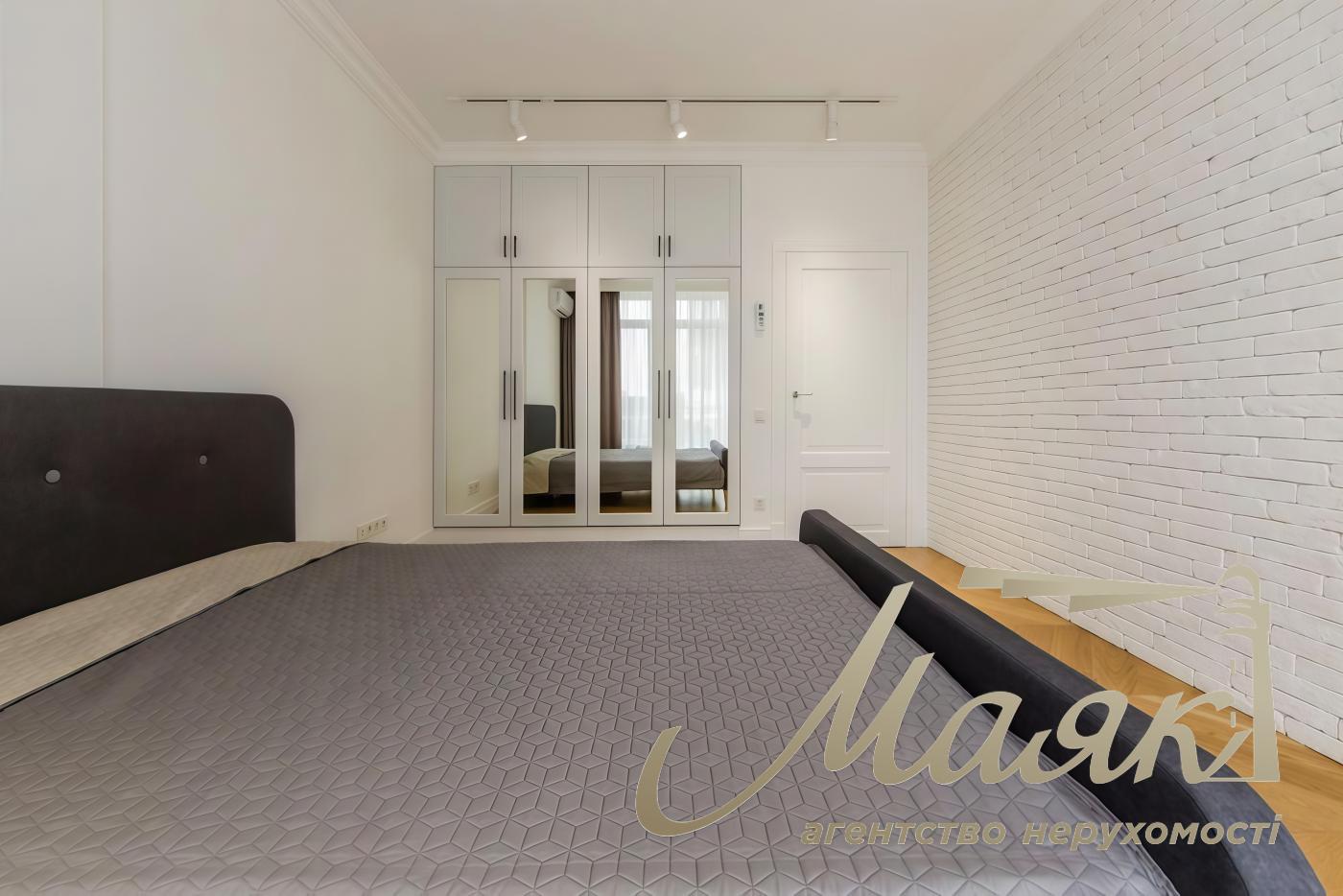 Оренда 4-кімнатної квартири 110м2 ЖК Французький Квартал 2 вул. Предславинська 40, Печерський район, Центр, Київ