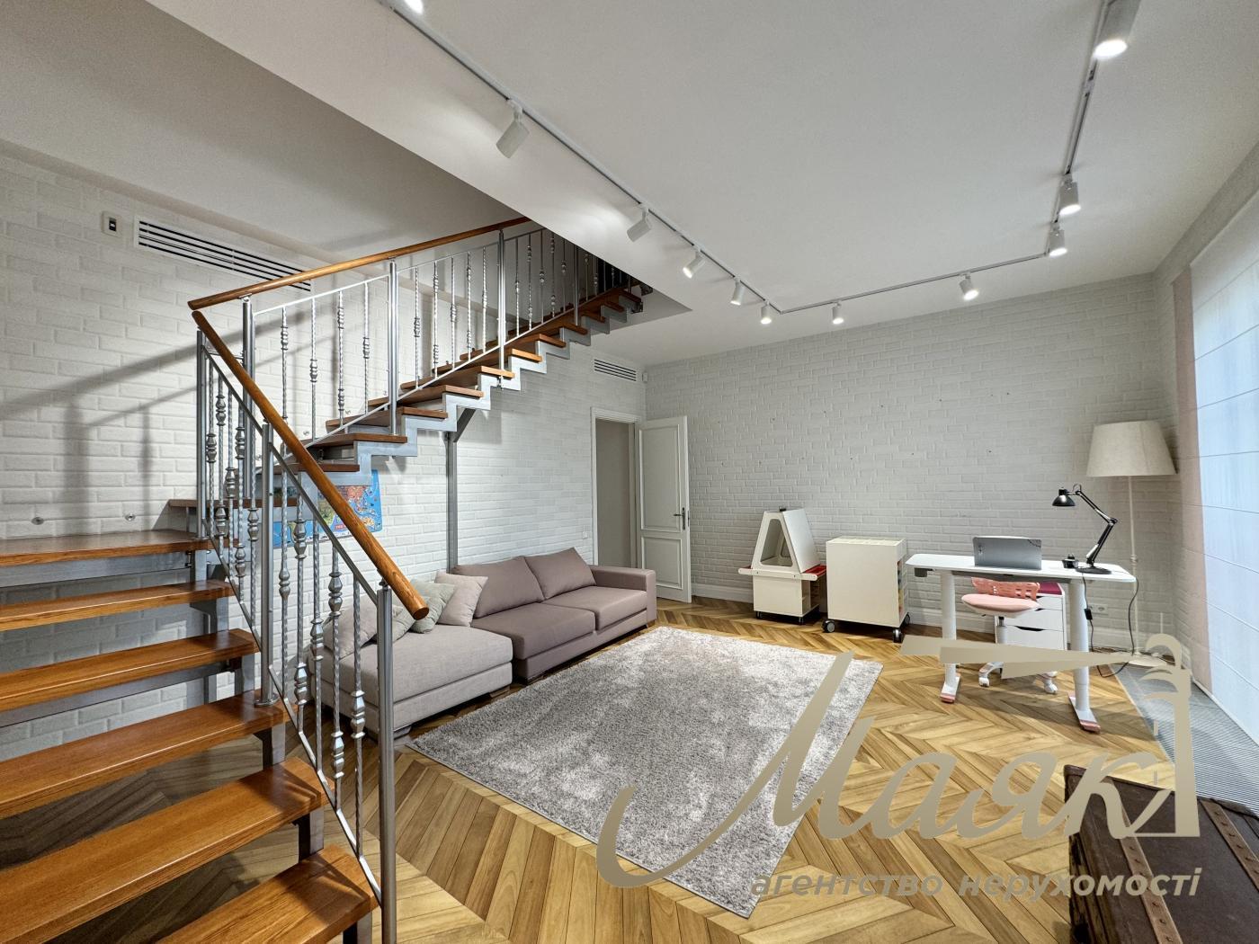 Sale of a house with access to the Dnieper, Damba, Koncha-Zaspa, Kozin