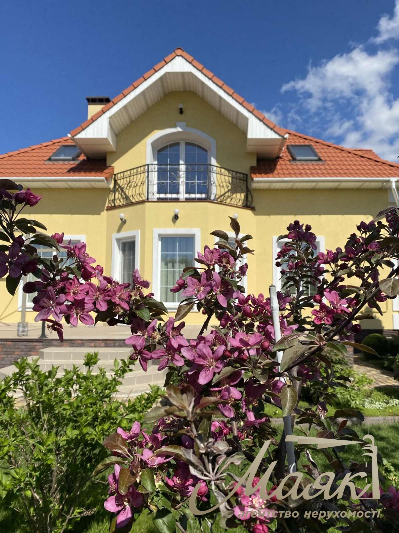 Продажа 2х-этажного дома 250м2 в с.Новоселки, Вышгородский район