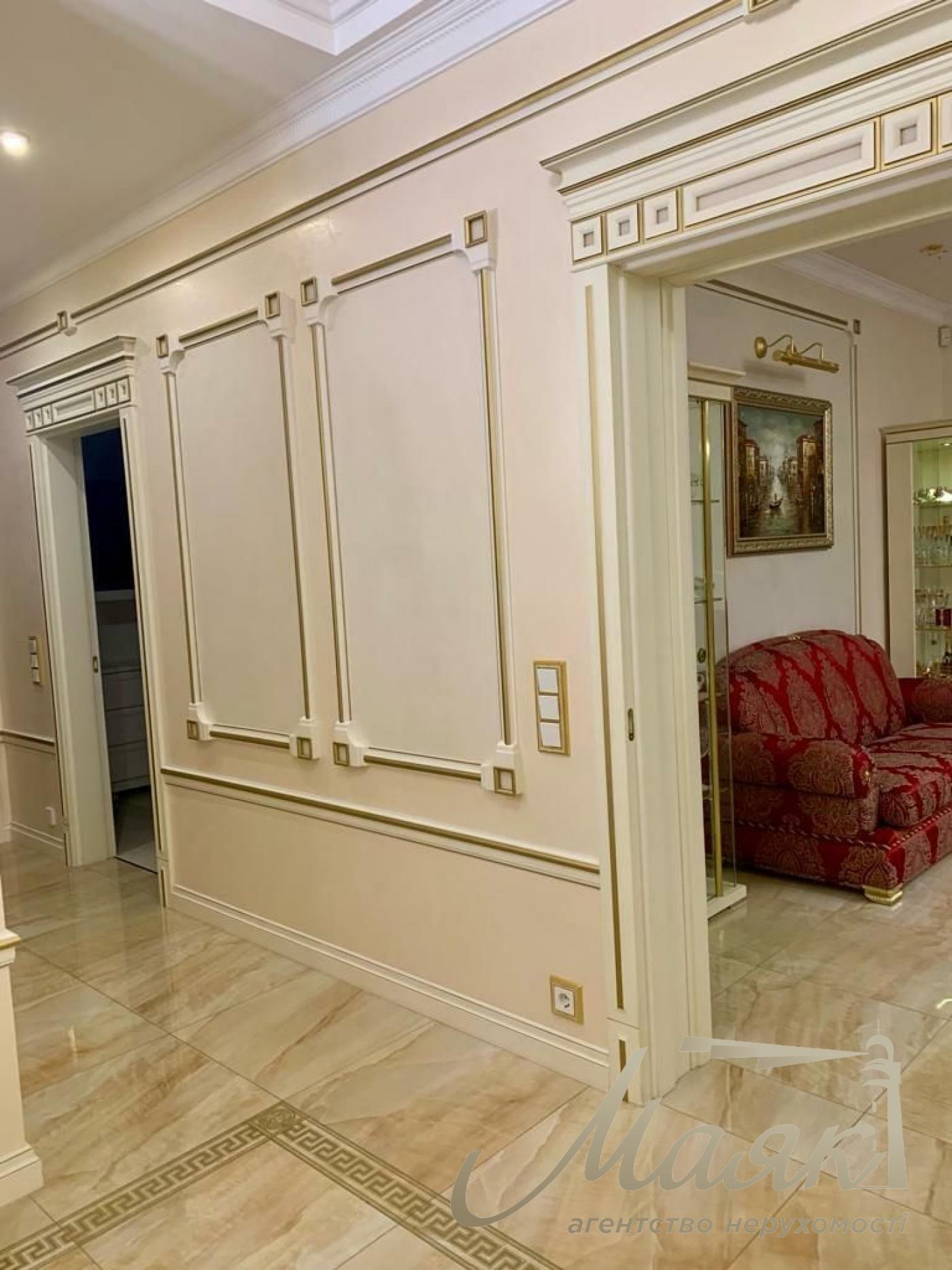 Продаж 4к квартири бульвар Лесі Українки, Печерськ