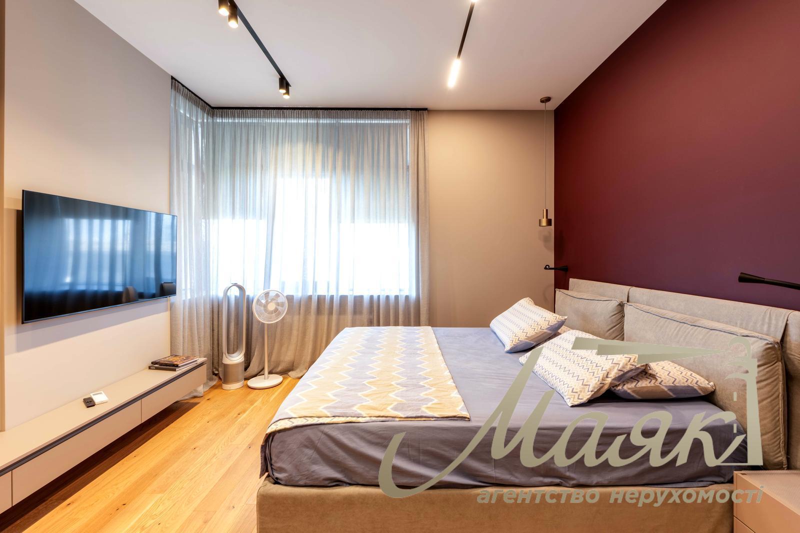 Продаж 4-х кімнатної квартири в ЖК River Stone вул. Трускавецька 10-Г