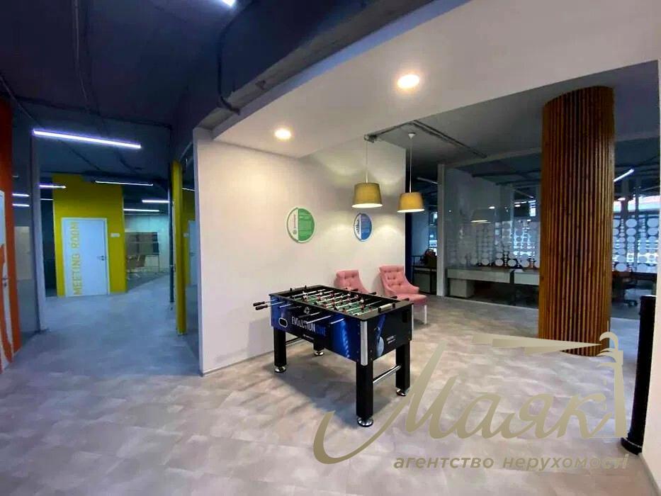 Оренда офісного приміщення 1231 м² Печерськ Київ