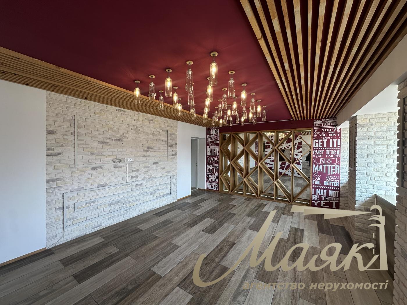 Rent a facade premises 201m2, Ivasiuk Ave, Obolonska Embankment