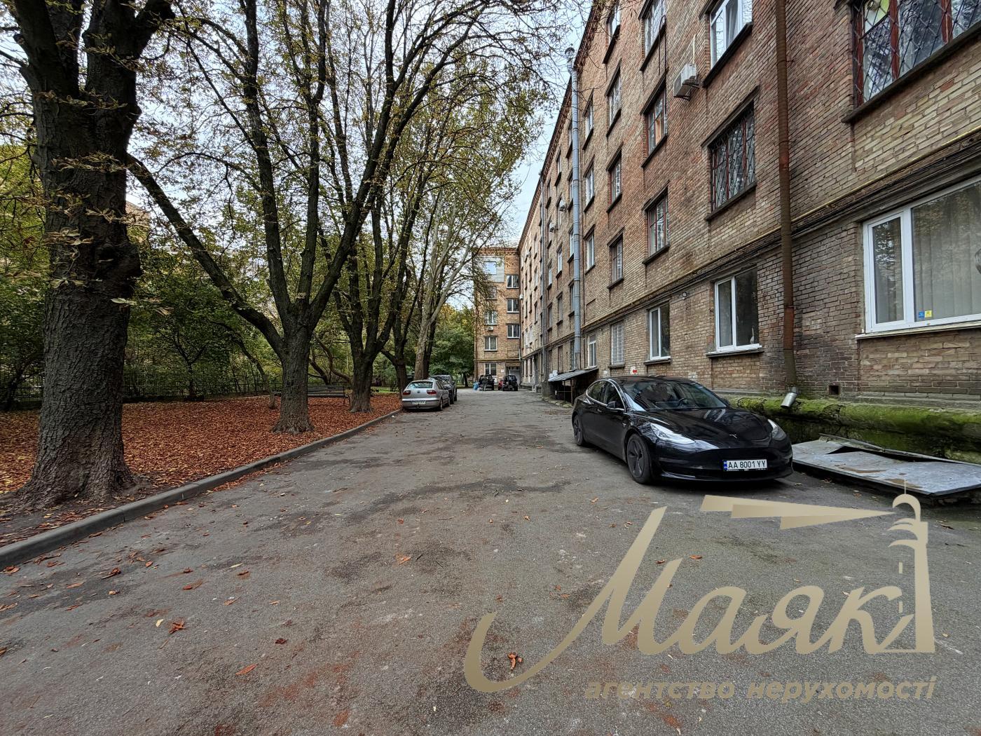 Оренда 1-кімнатної квартири 55.64м2 Печерський узвіз 19, Печерськ, Київ