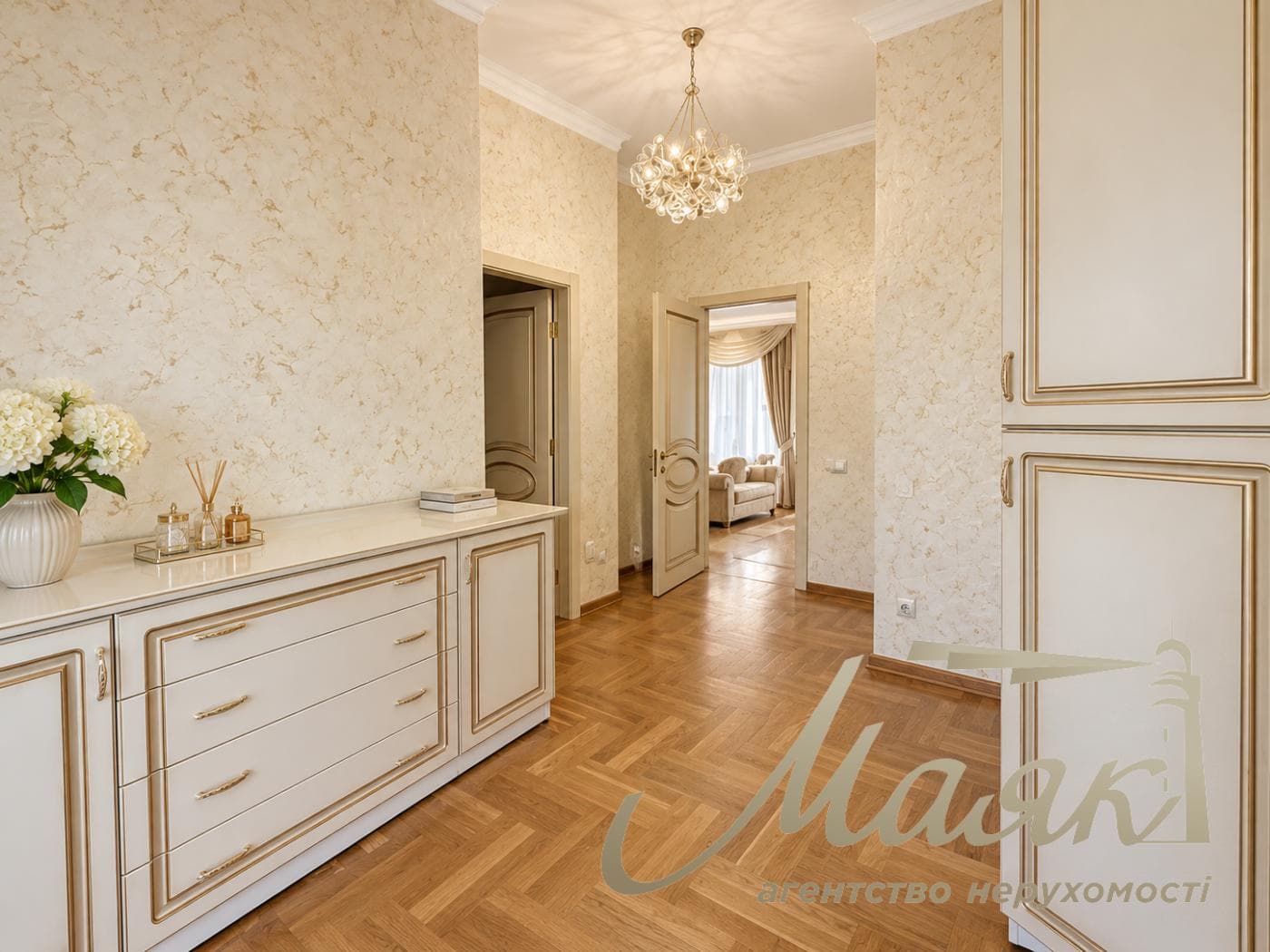 Оренда будинку в Козині, 215 м | Газ | Генератор | Автономність | Закрите містечко