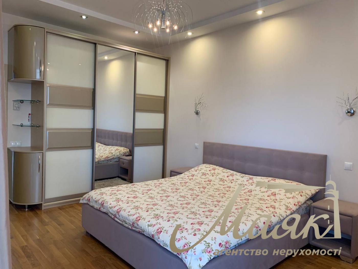 Продаж 3к видової квартири ЖК Рів'єра Ріверсайд, Лівобережна