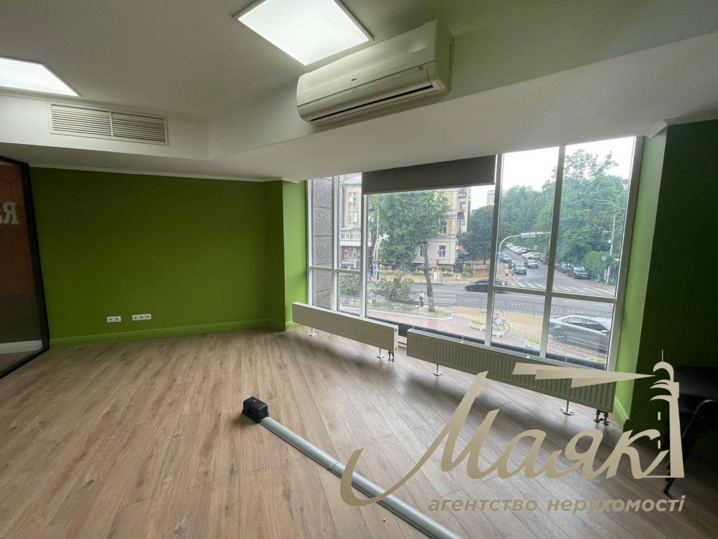 Оренда офісу 270м2 у центрі міста, вул. Скоропадського