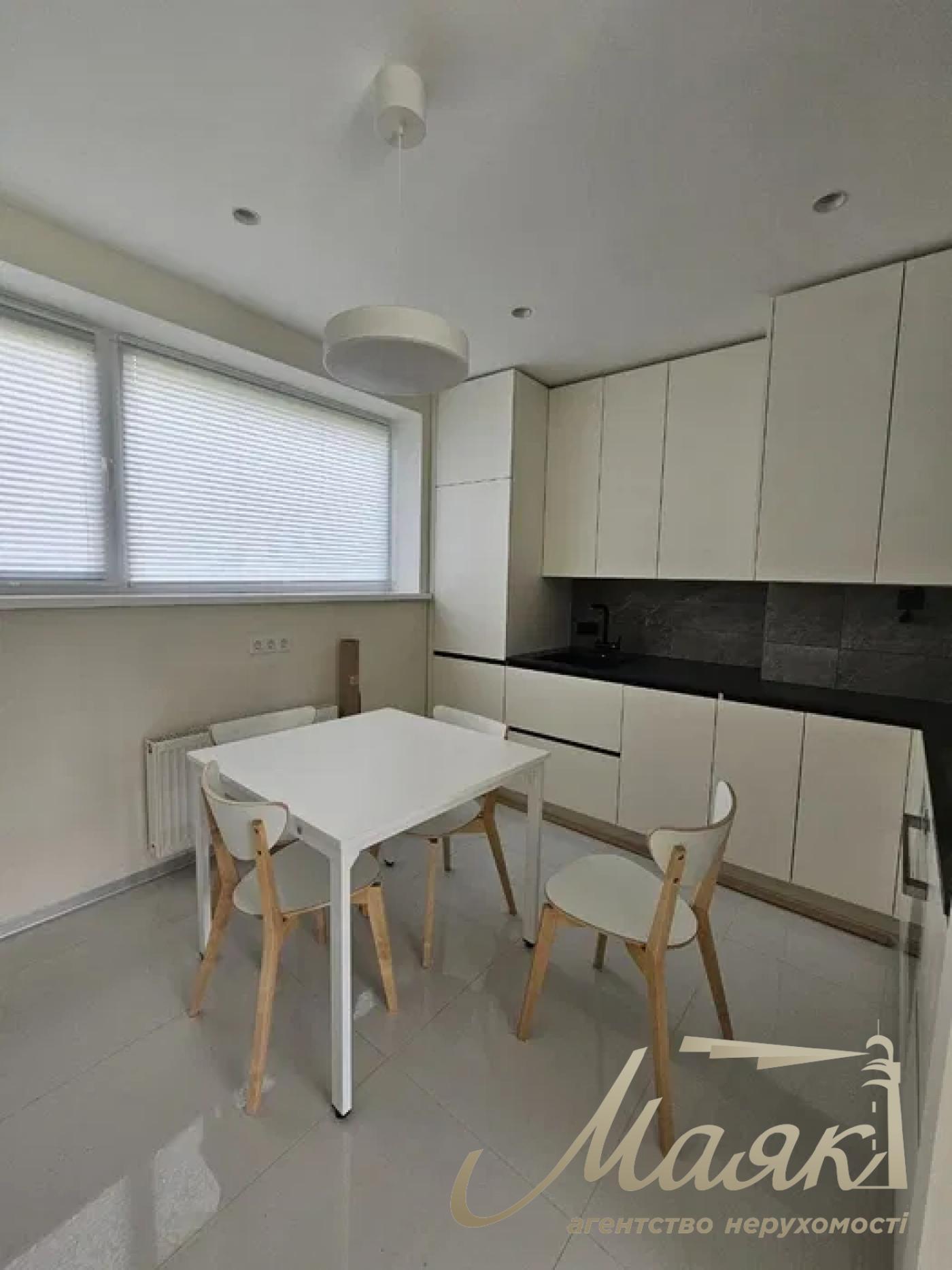 Оренда 3к будинку 110м2 в Гореничах, оренда таунхауса Гореничі