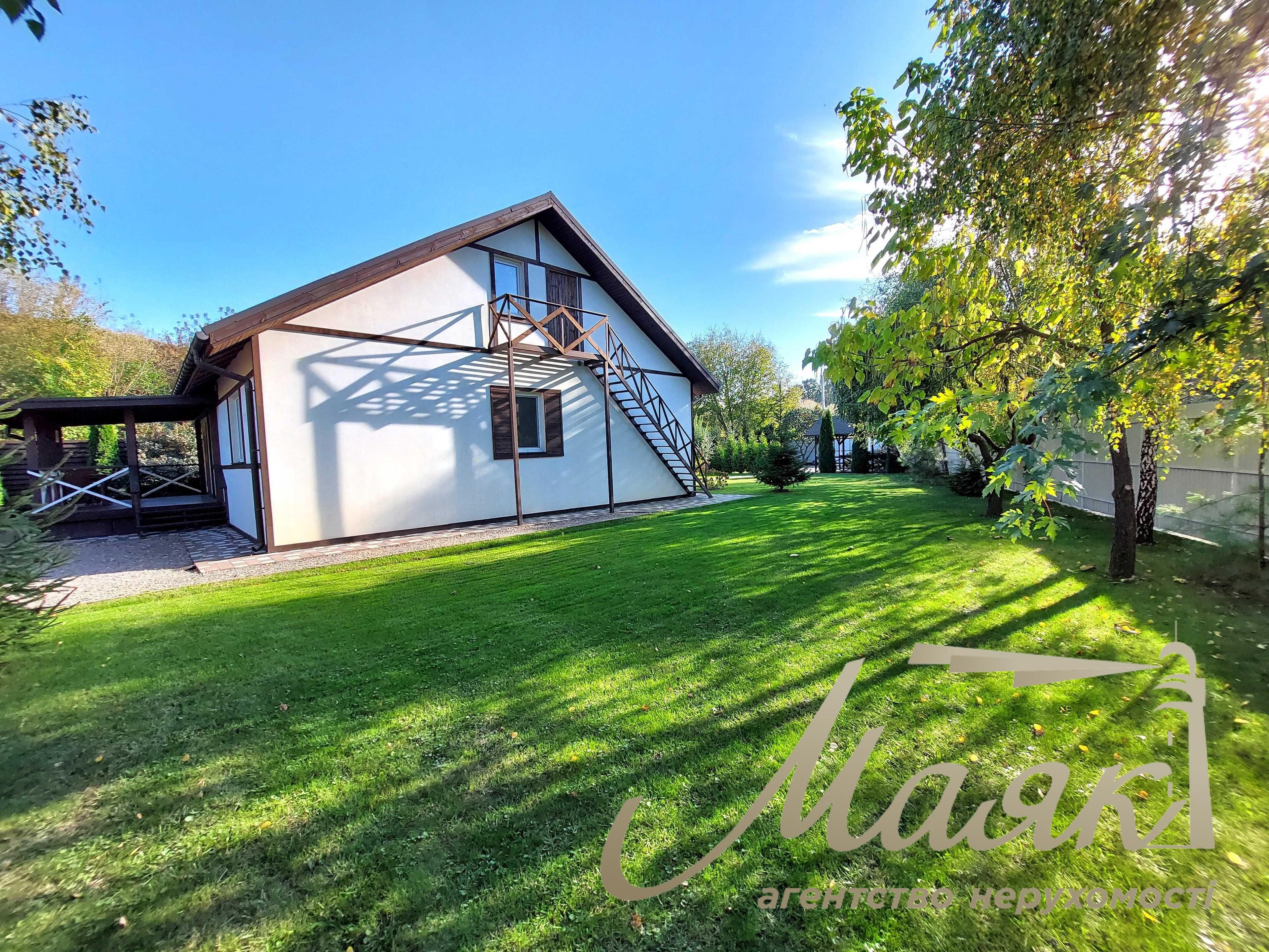 Продаж будинку з ремонтом 147м2 у Лісниках, біля озера.