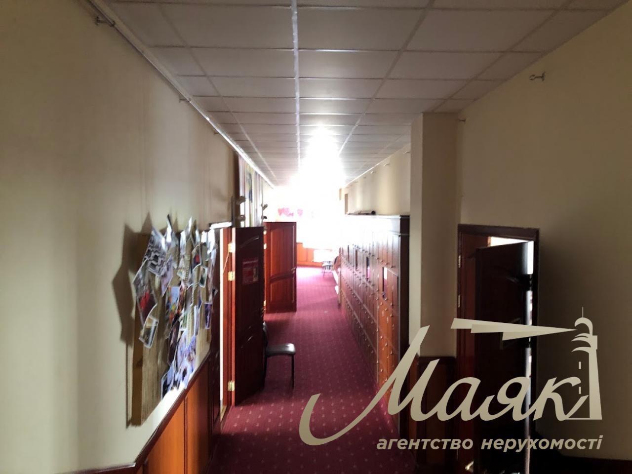 Продається готова до заселення будівля з ремонтом на Печерську, одному з найпрестижніших районів столиці!