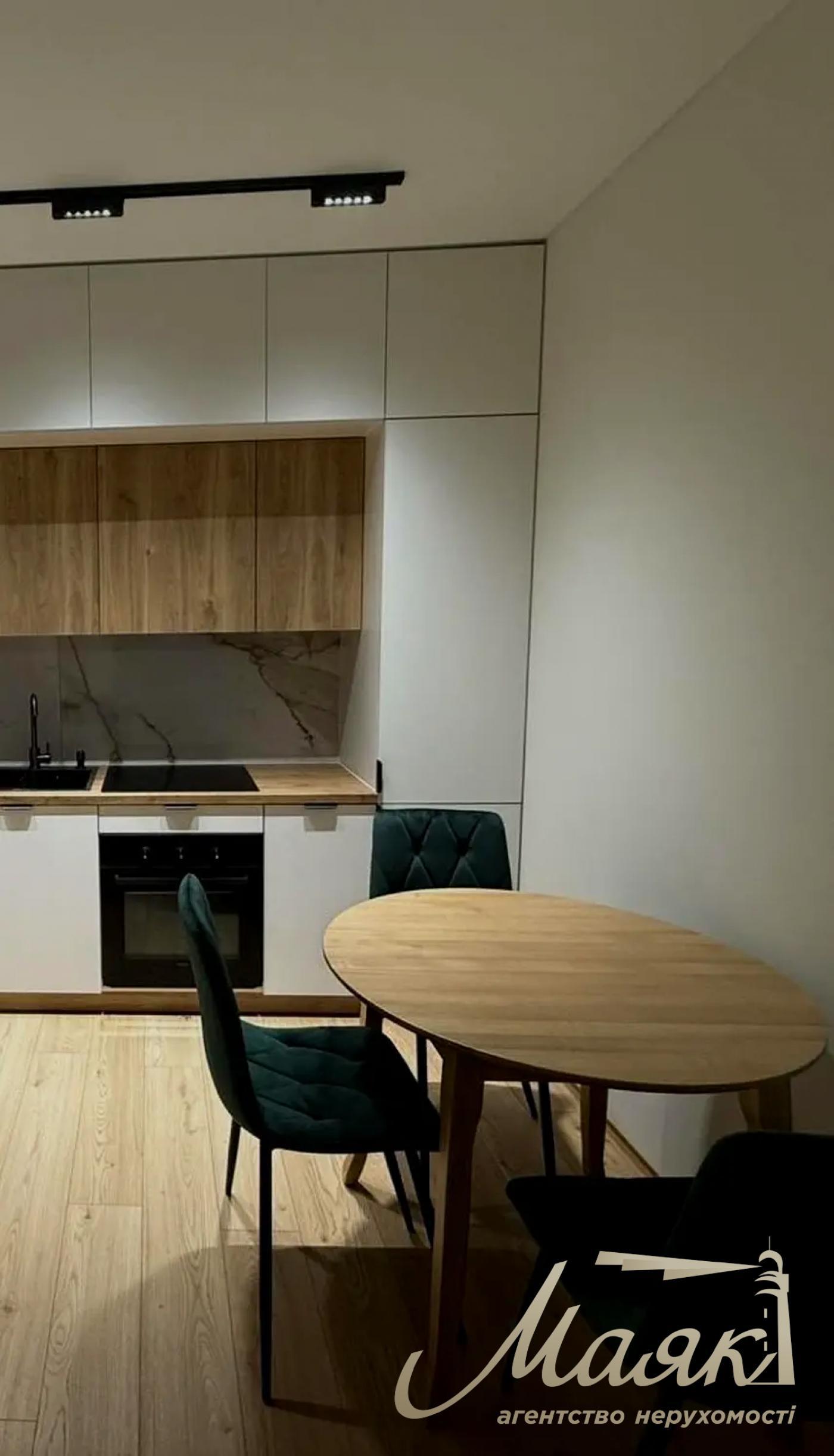 Оренда 2 до квартири 40 м², вул. Салютна, ЖК Файна Таун, Нивки