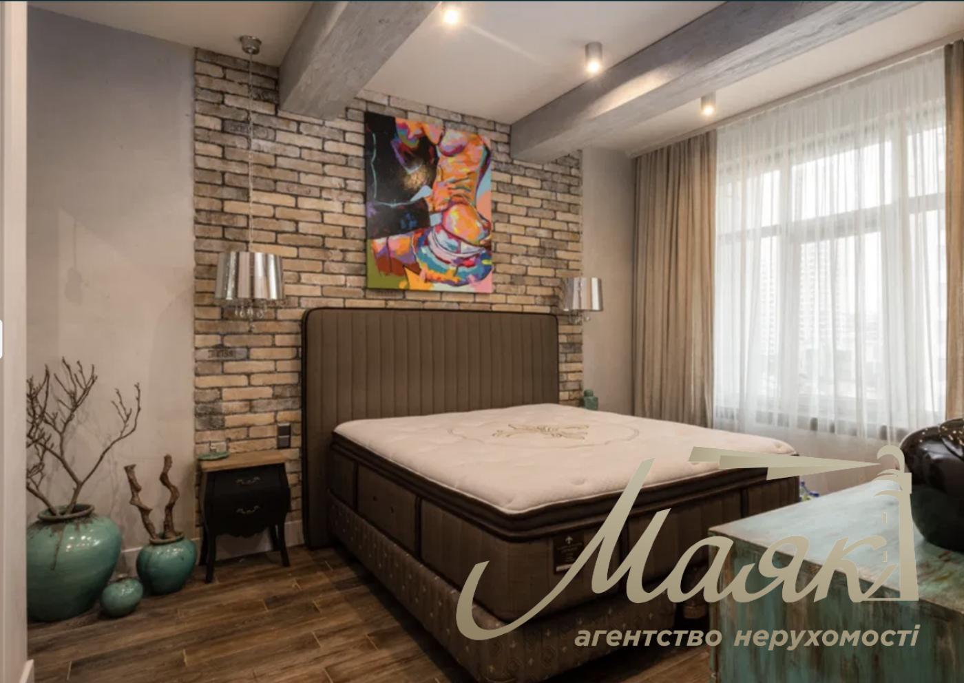 Продажа квартиры 150м2 в ЖК Новопечерские липки