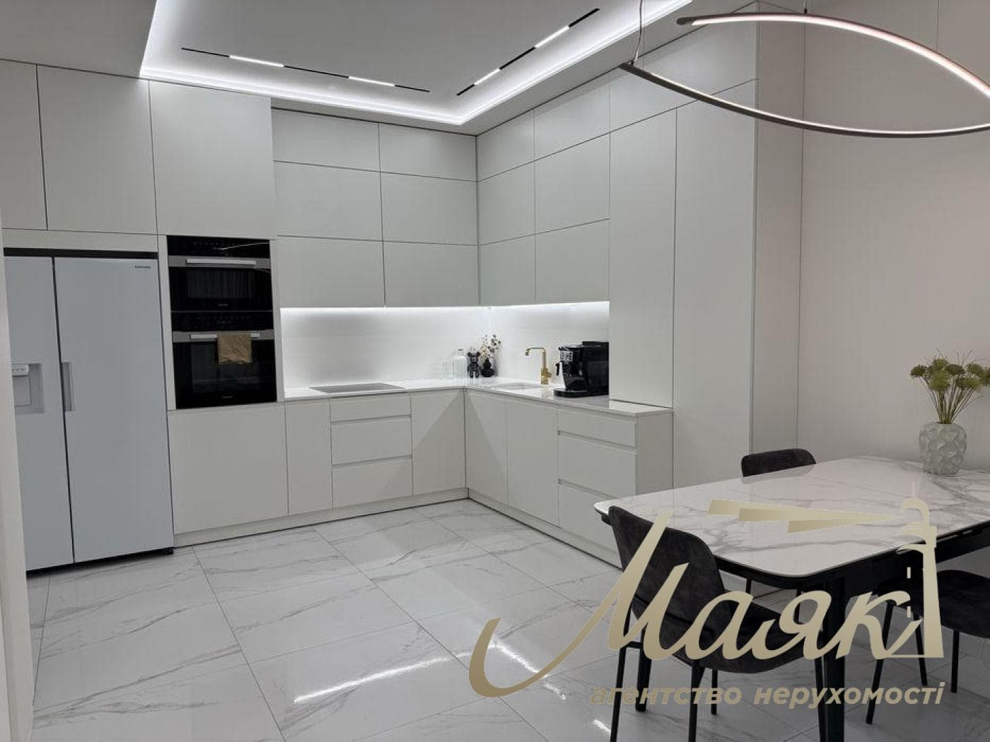 Rent apartment in LCD Delmar, 100m sq. m., Pechersky district