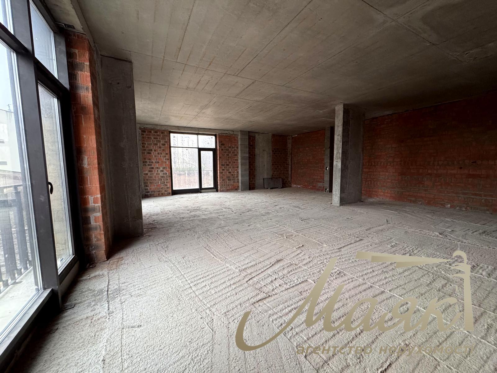 Продажа квартиры без ремонта 109 кв.м. в ЖК Liberty Residence