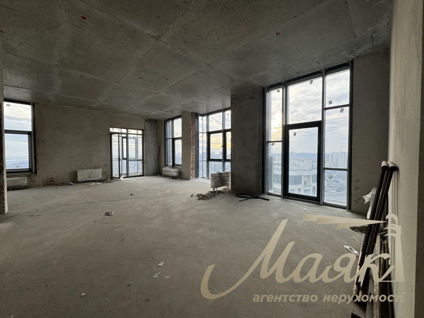 Sale of apartment/penthouse with view in residential complex Novopecherskie Lipki, Andreya Verkhoglyada street, Pechersky district, Kyiv