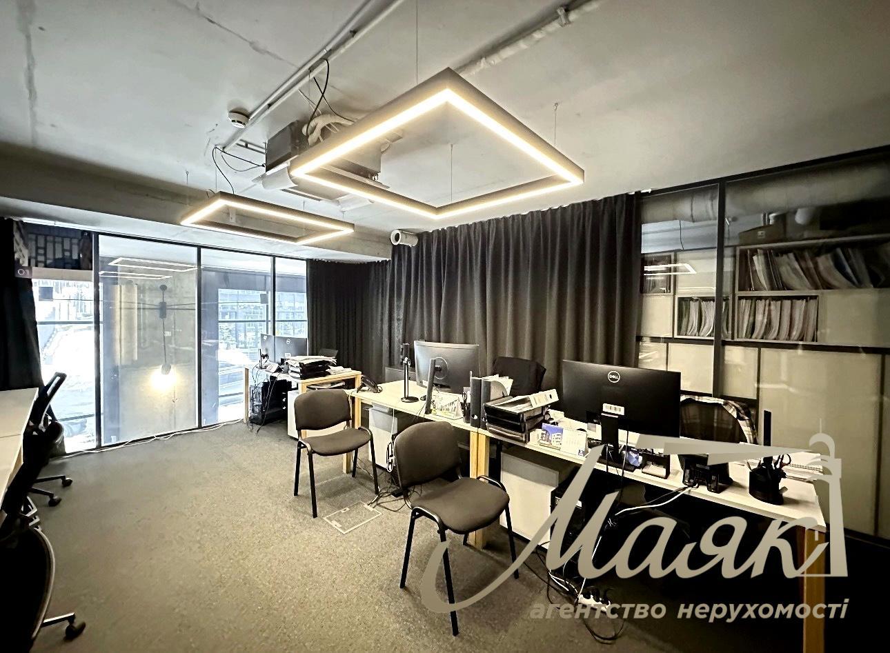 Оренда фасадного приміщення ЖК Французький квартал, вул. Філатова