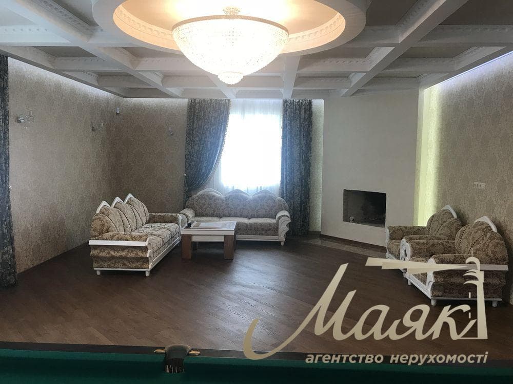 Оренда авторського будинку площею 400 м² з більярдною, зимовим садом та гаражем на 2 автомобілі в с. Підгорці, Обухівський напрямок, Київська область