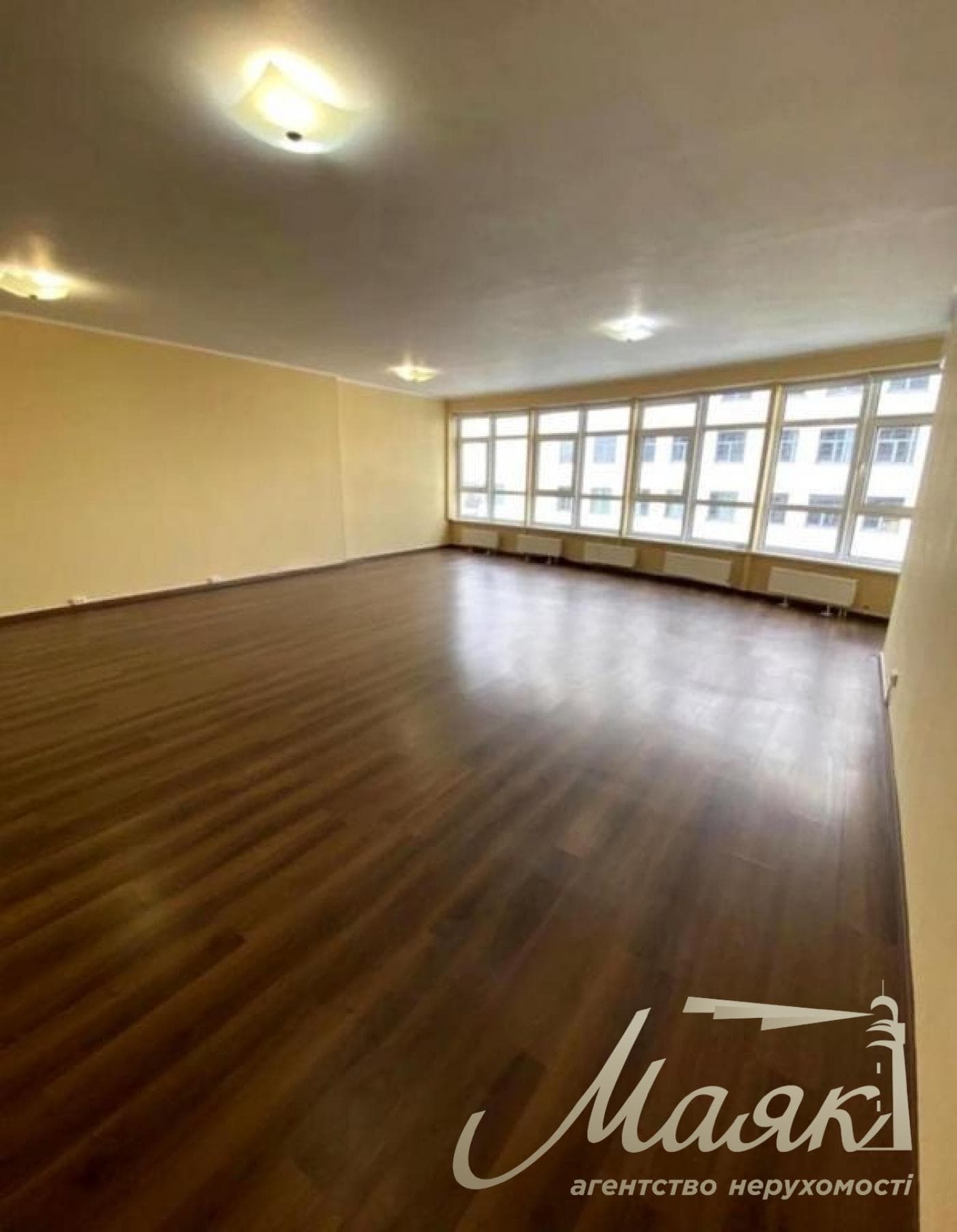 Продаж офісу 95 м.кв. Carnegie Tower, Печерськ
