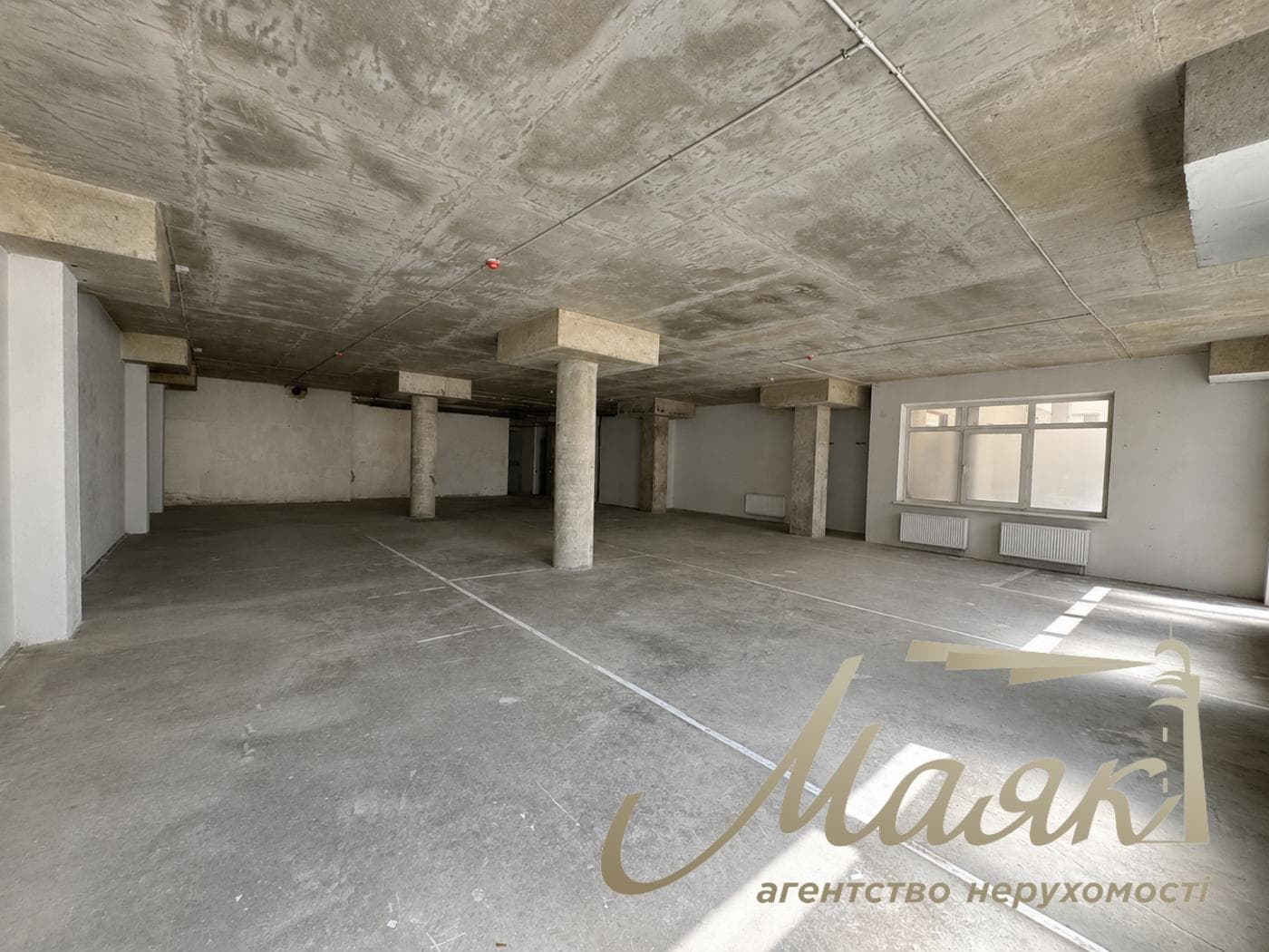 Продаж фасаду 215м2, Новопечерські Липки, Драгомирова, 20А