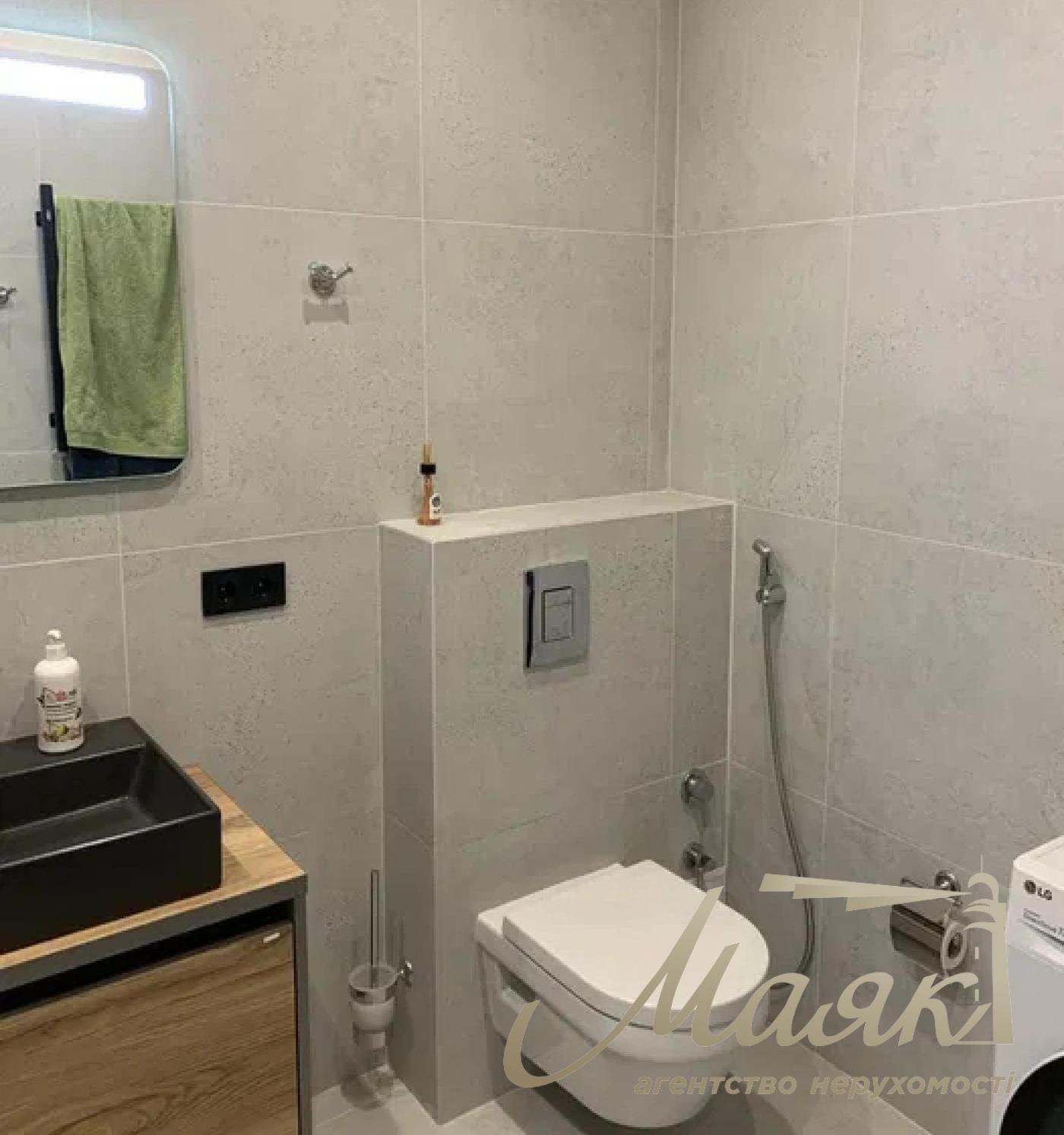 Rent 2k apartment, LCD Cardinal, V. Tyutyunnika 28a