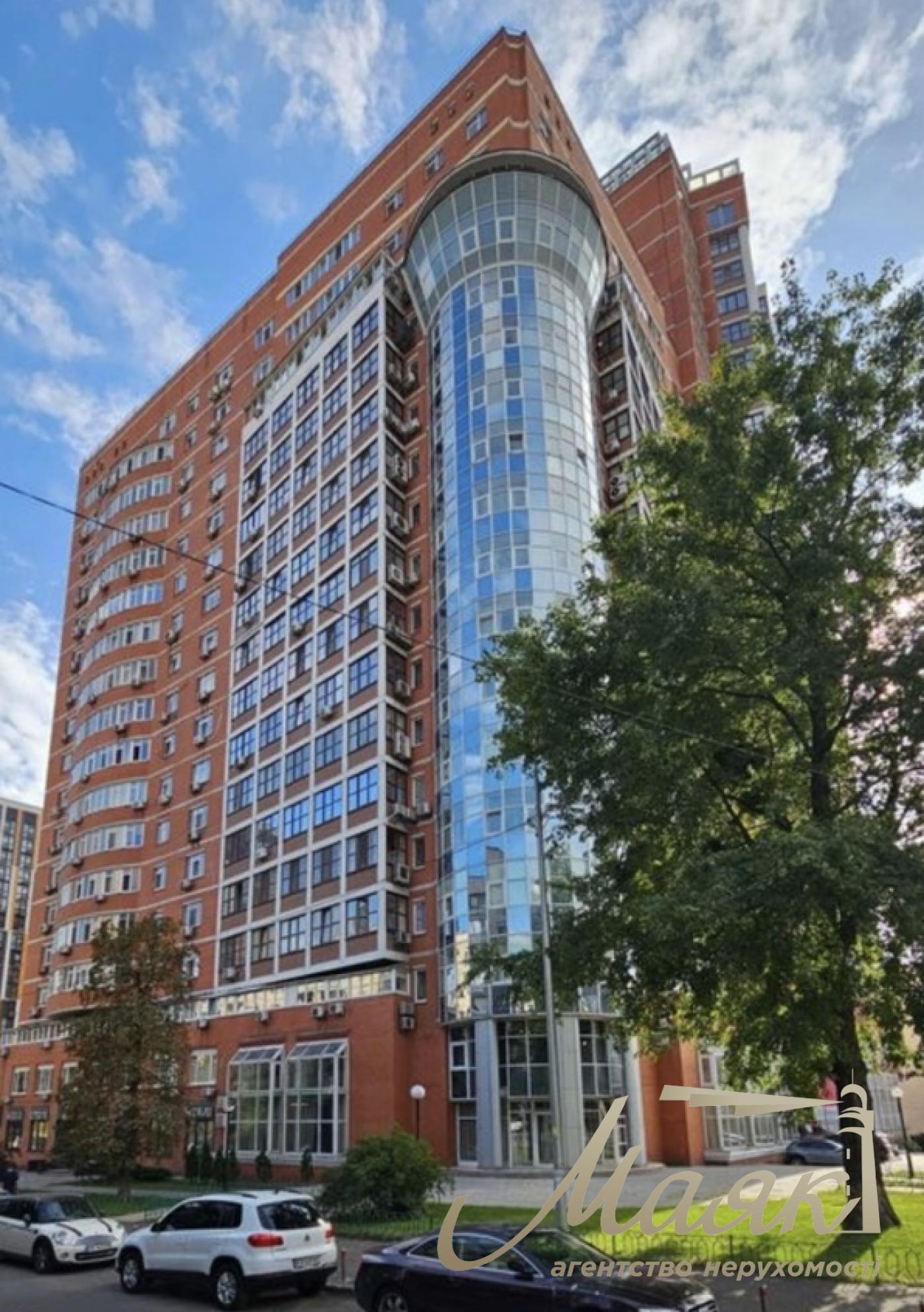 Продажа видового трехуровнего пентхауса 555м2, Ковпака 17, Нижний Печерск, метро Лыбедская