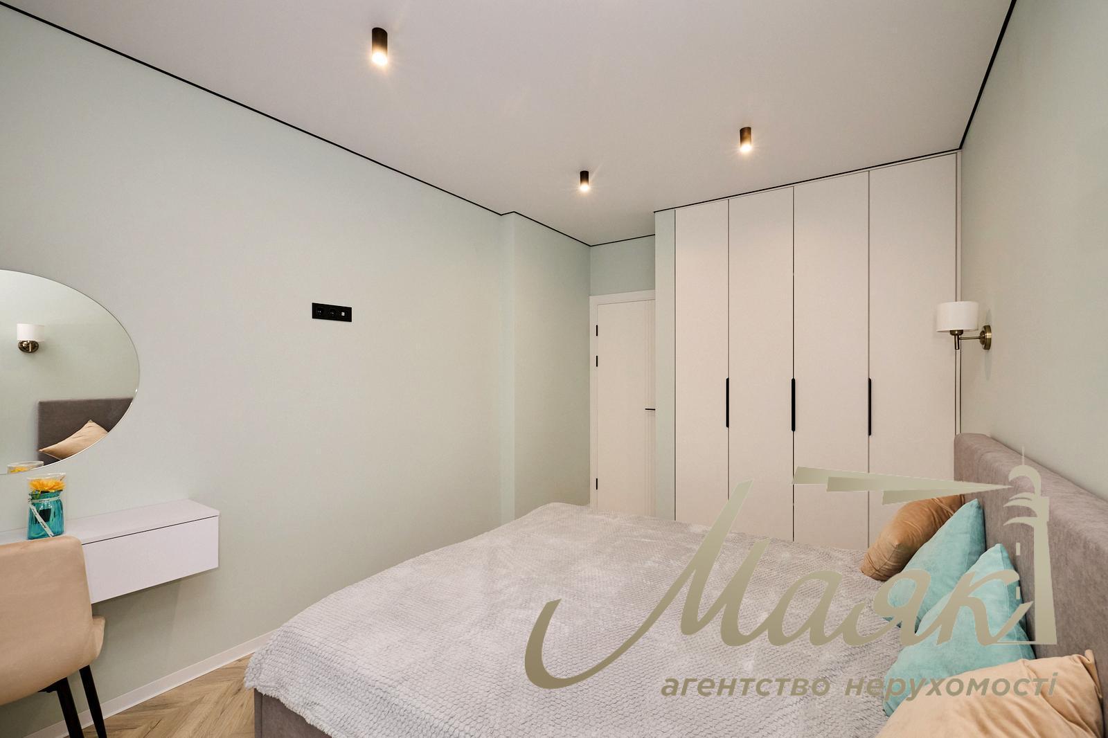 For sale 1-bedroom apartment 43m2 LCD Varshavsky 3, vul. Vsevoloda Zmienko, Vinogradar, Kiev