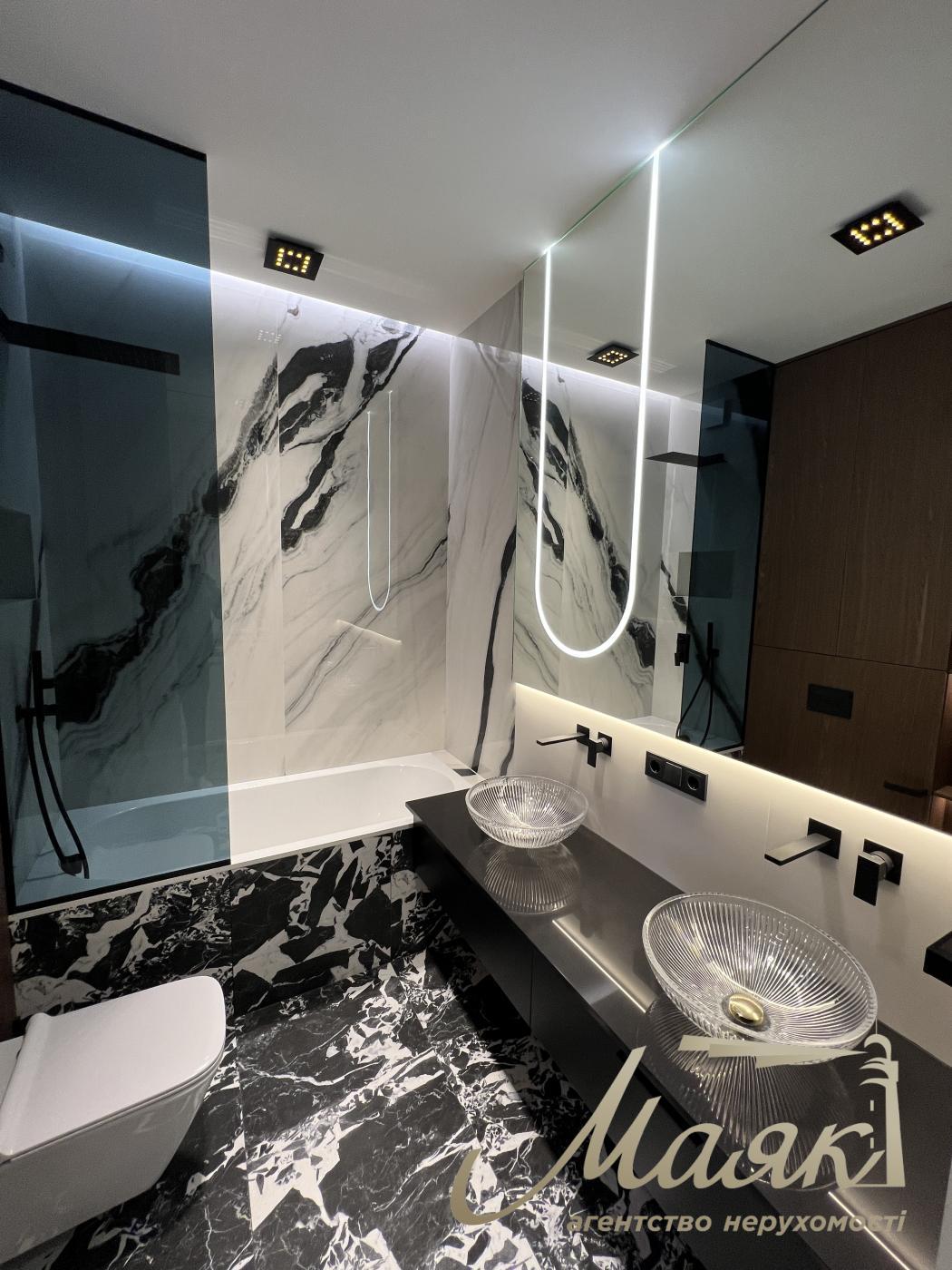 Продаж квартири в ЖК Tetris Hall, вул. Федорова 2А