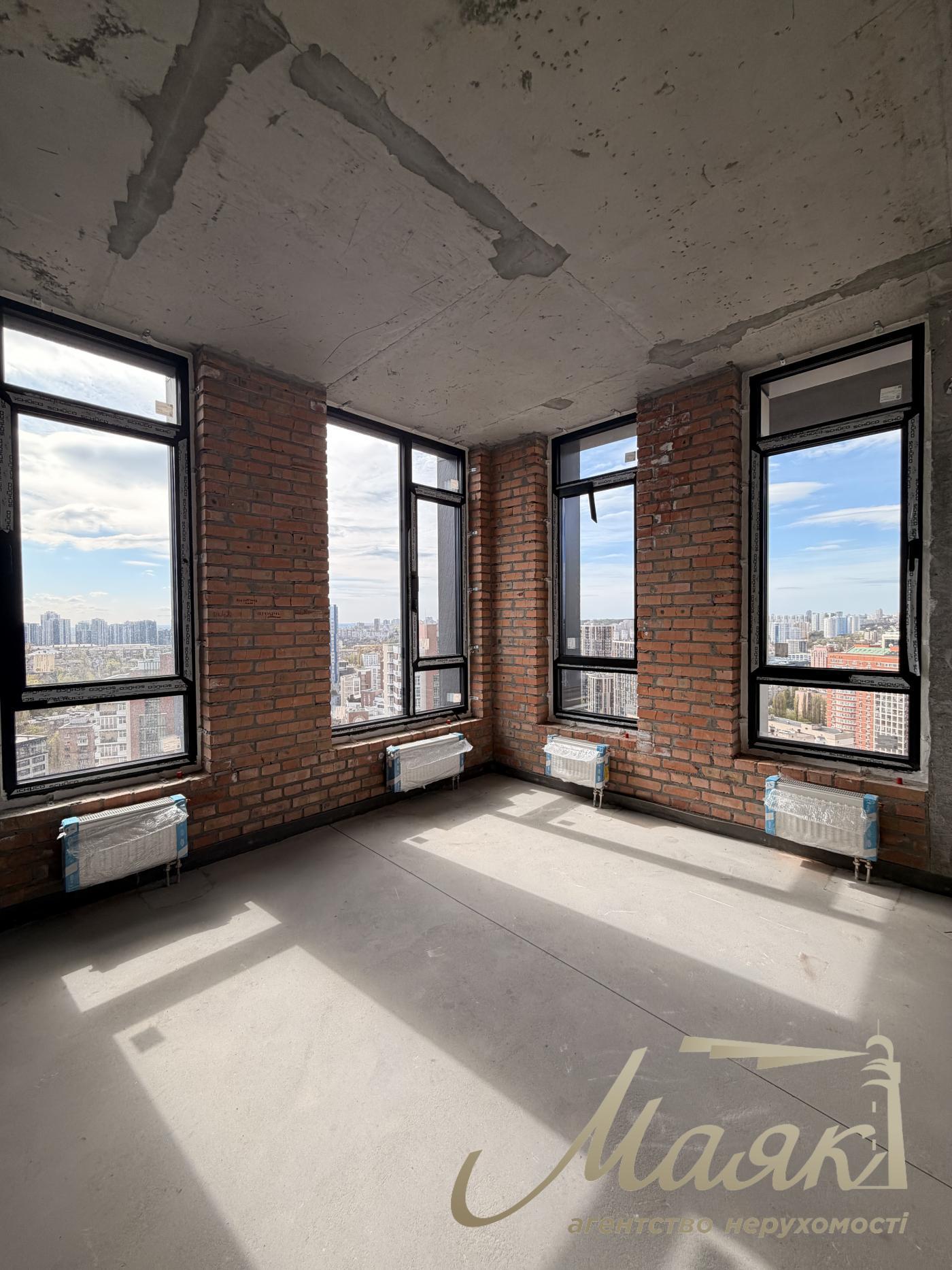 Продаж 3-кімнатної квартири ЖК Трініті, вул. Тютюнника