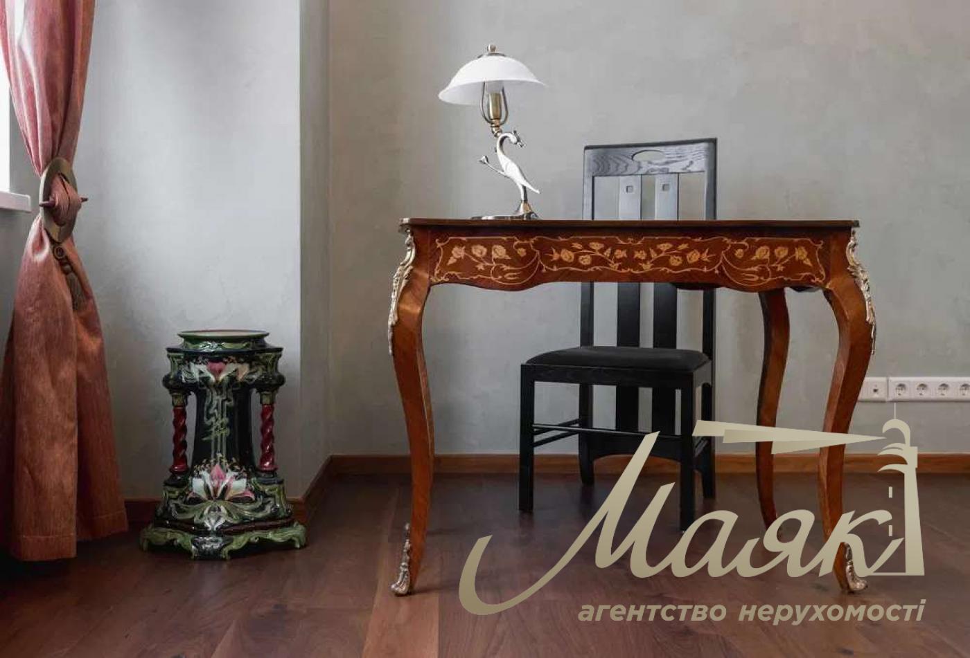 Продаж 4к-квартири 195 м2 вул. Панаса Мирного, 17 Печерський район