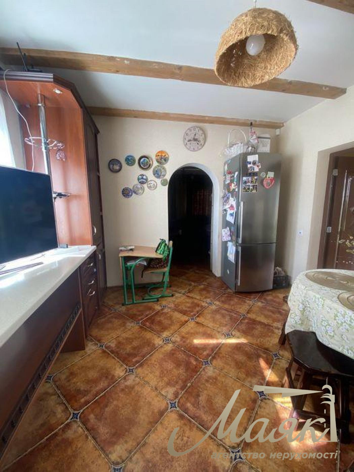 Sale of a 2-story house. Area - 115 sq.m. s. Rozhny, Brovarsky district.