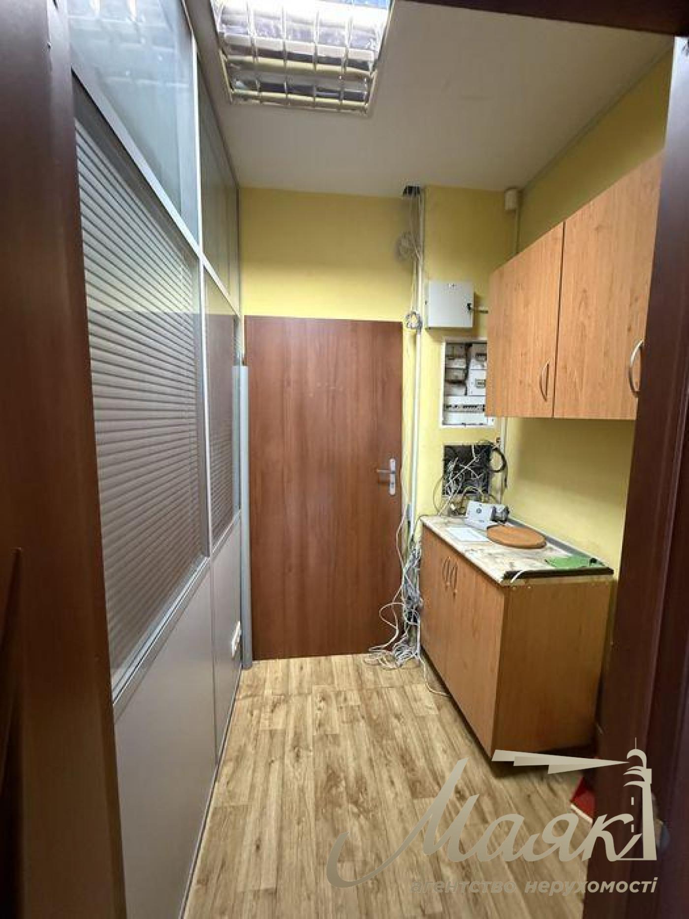 Оренда офісу 165 м.кв на вул. Антоновича, Печерськ, Центр