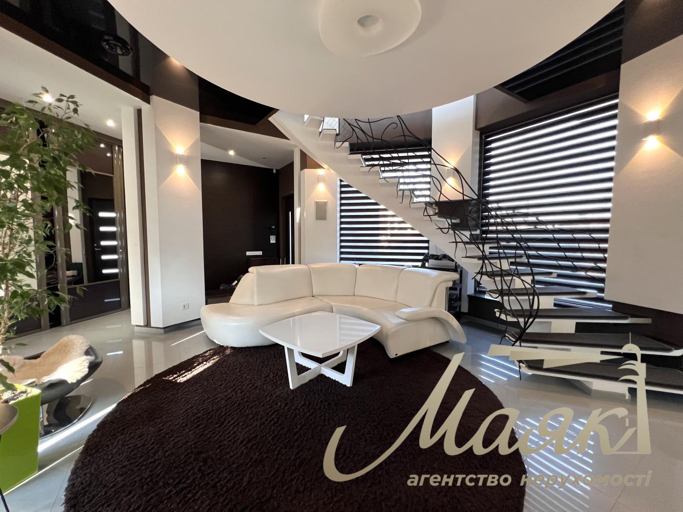 Оренда будинку 220м², Сірецький Гай, стм. Сірець, Шевченківський район, Київ