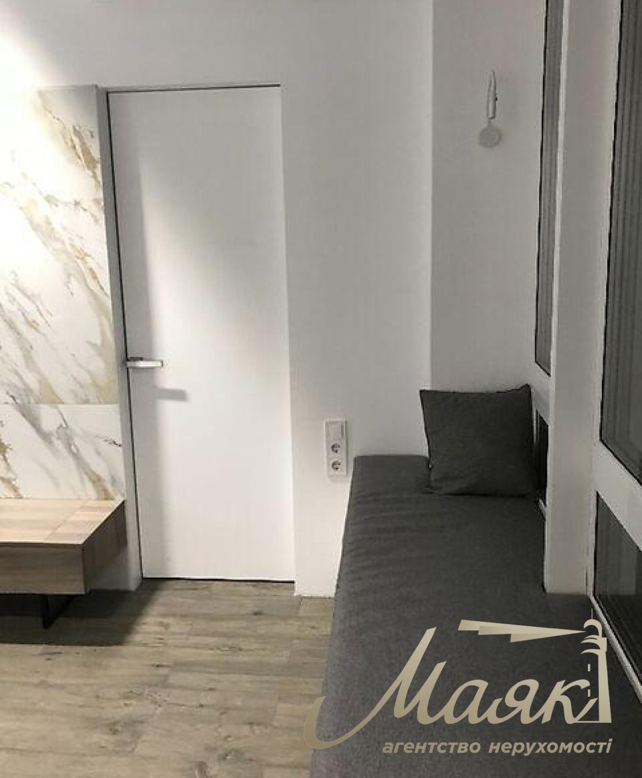 Продаж 2-кімнатної квартири Зарічна 4 ЖК Славутич