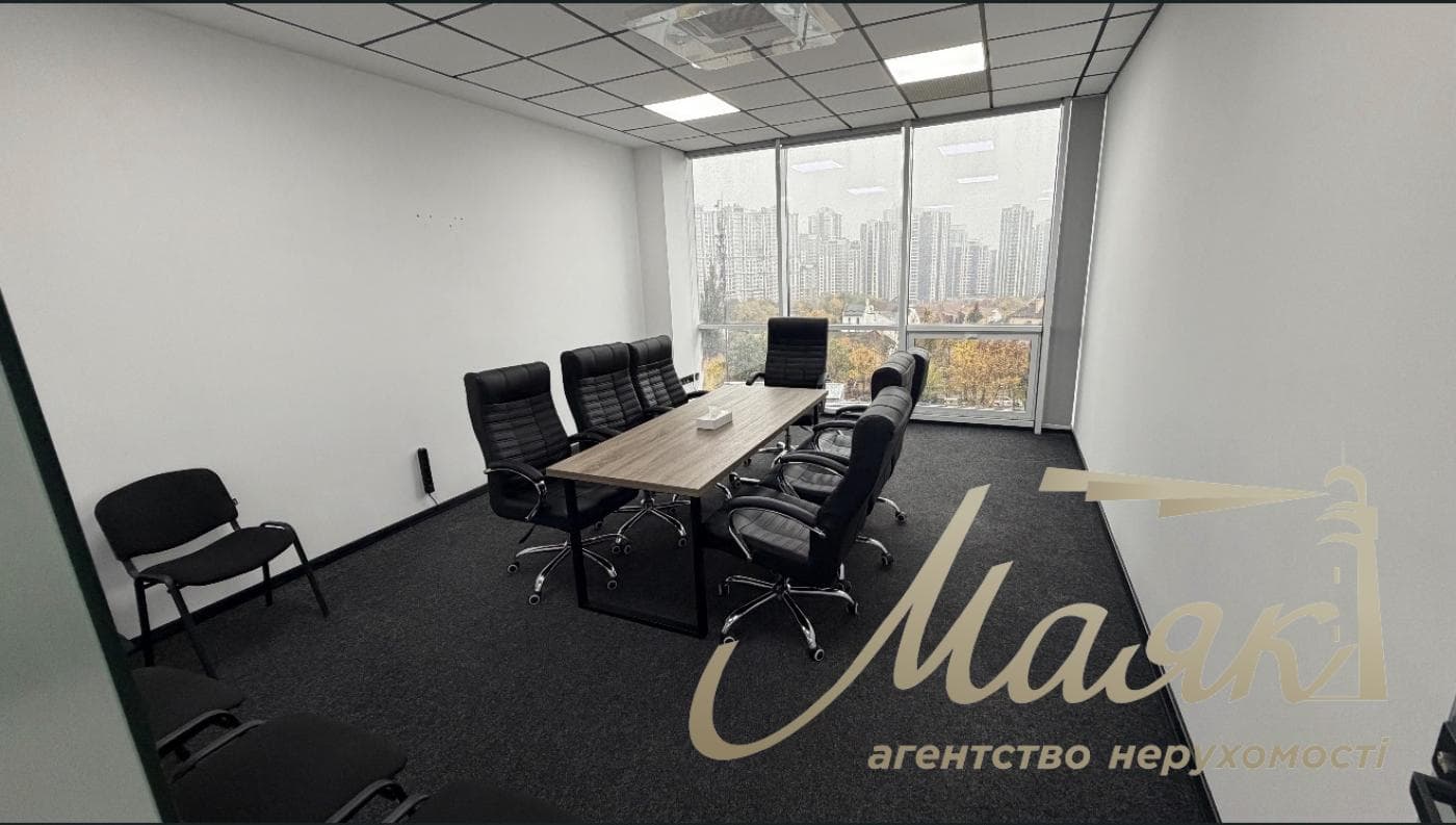 Оренда офісу в бізнес-центрі TRINITY Печерський район 534 м² 6-й поверх
