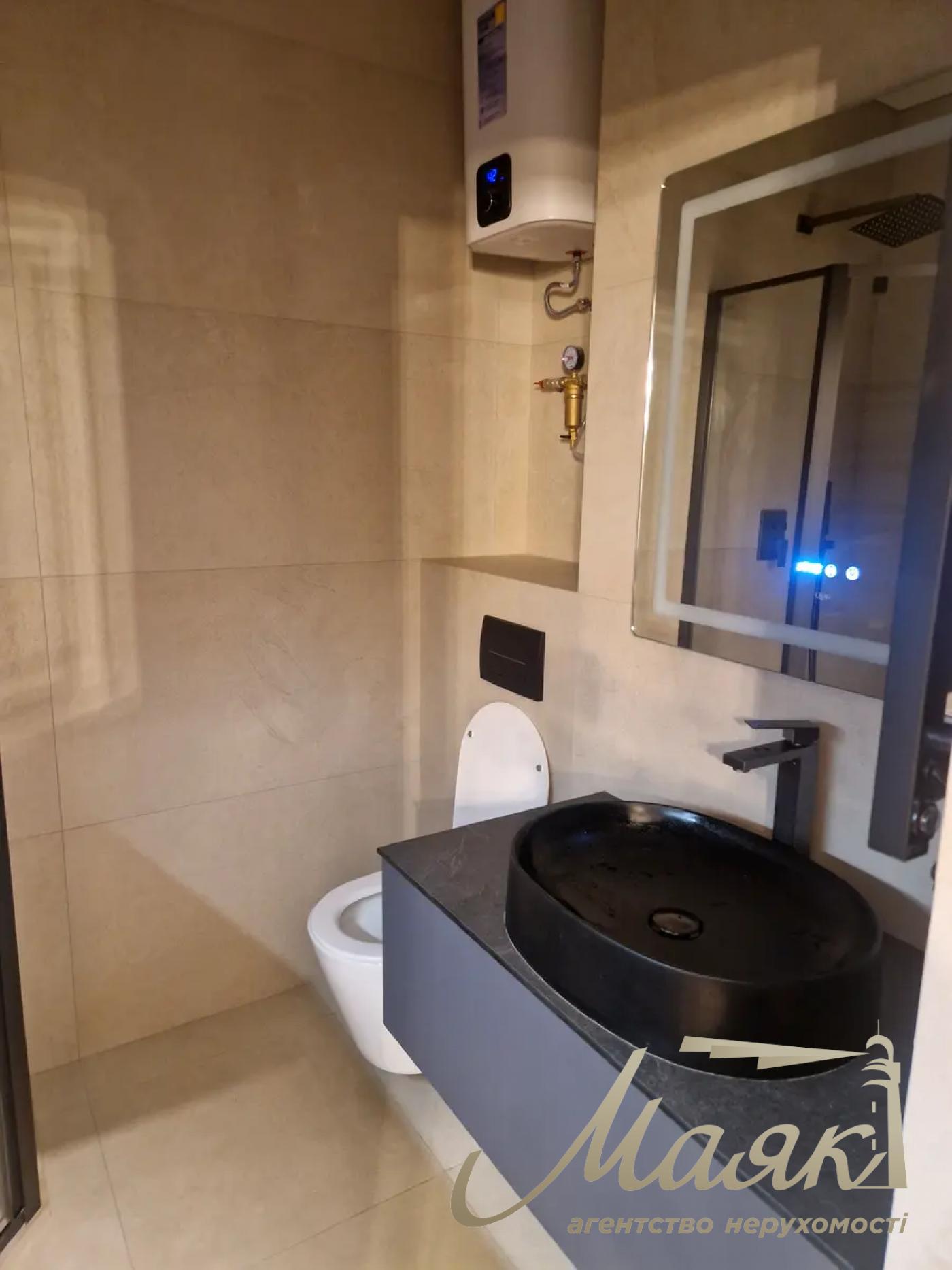 Продажа 1-комнатной квартиры 41м2 с террасой в ЖК Дельмар, ул. Драгомирова, Печерский