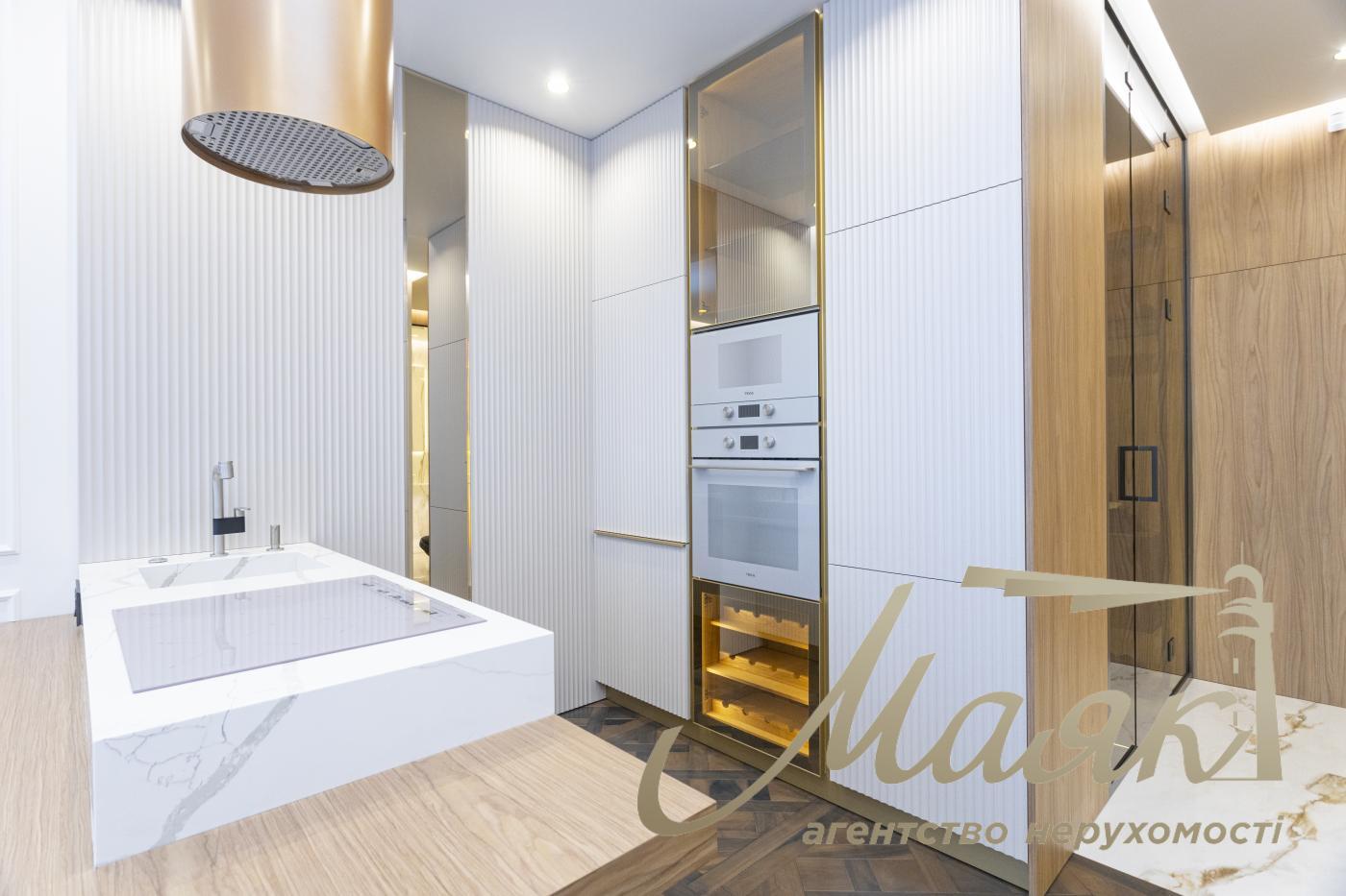 Продажа 2к квартиры 50м2, ЖК Французский квартал 2, ул. Джона Маккейна, Печерський район.