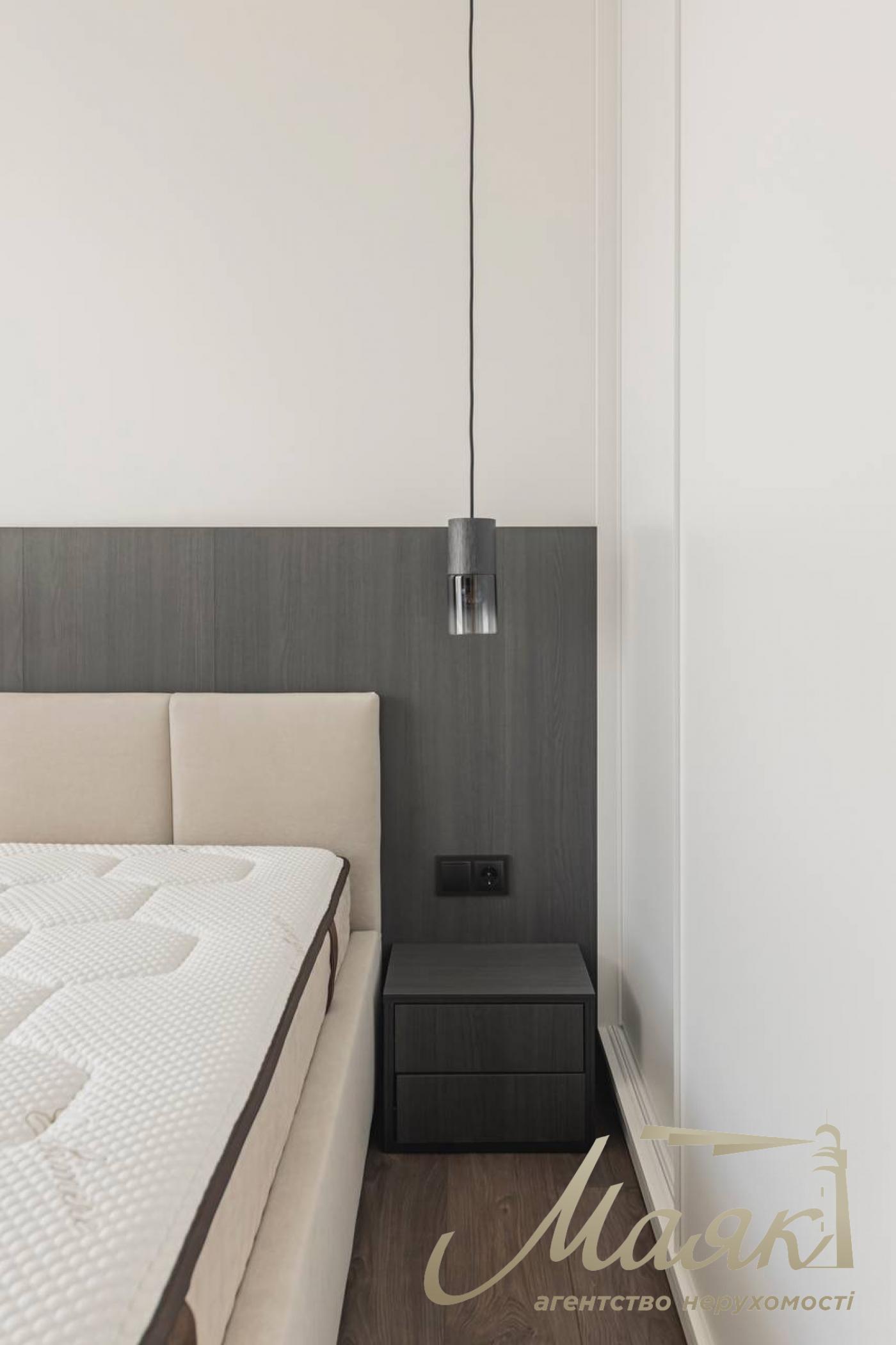 Rent 1-bedroom apartment in Fine Town Residential Complex, Salutnaya Street 2