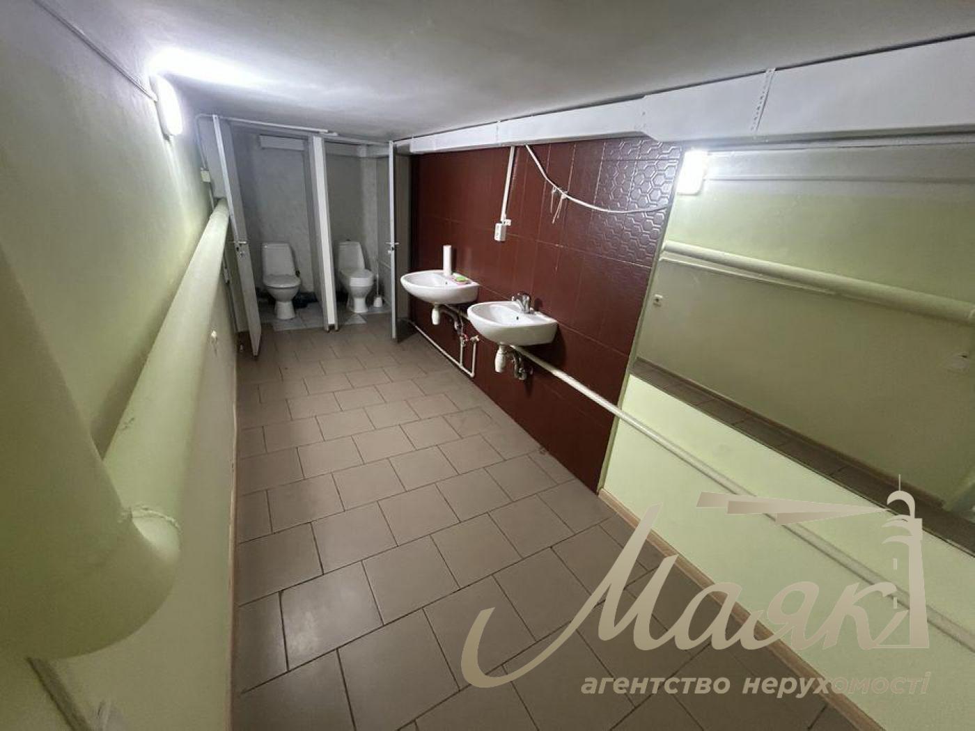 Оренда фасадного приміщення бул. Міхновського, Печерськ