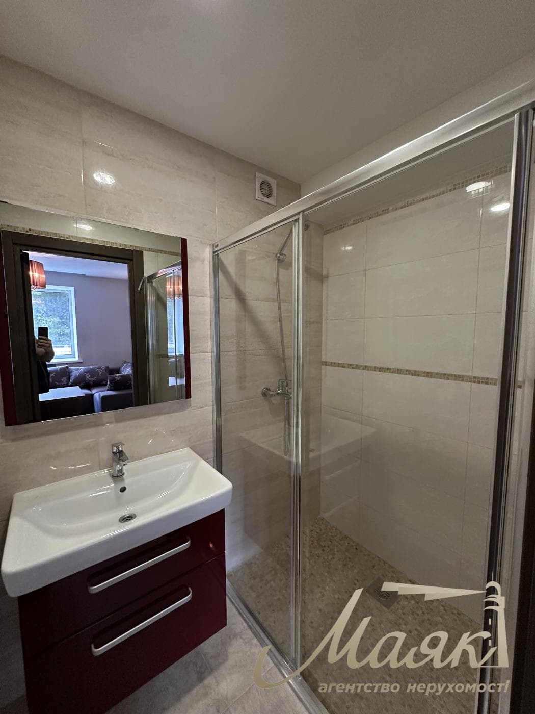 Оренда офісного приміщення з ремонтом (220 м²) на вул. Голосіївська, 7, корпус 1