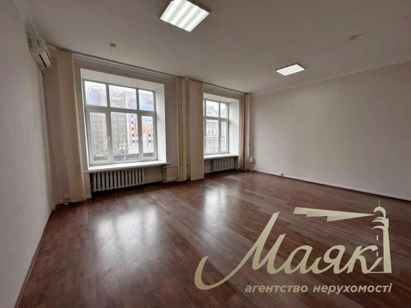 Аренда офиса 93,2 м.кв. Майдан, Крещатик