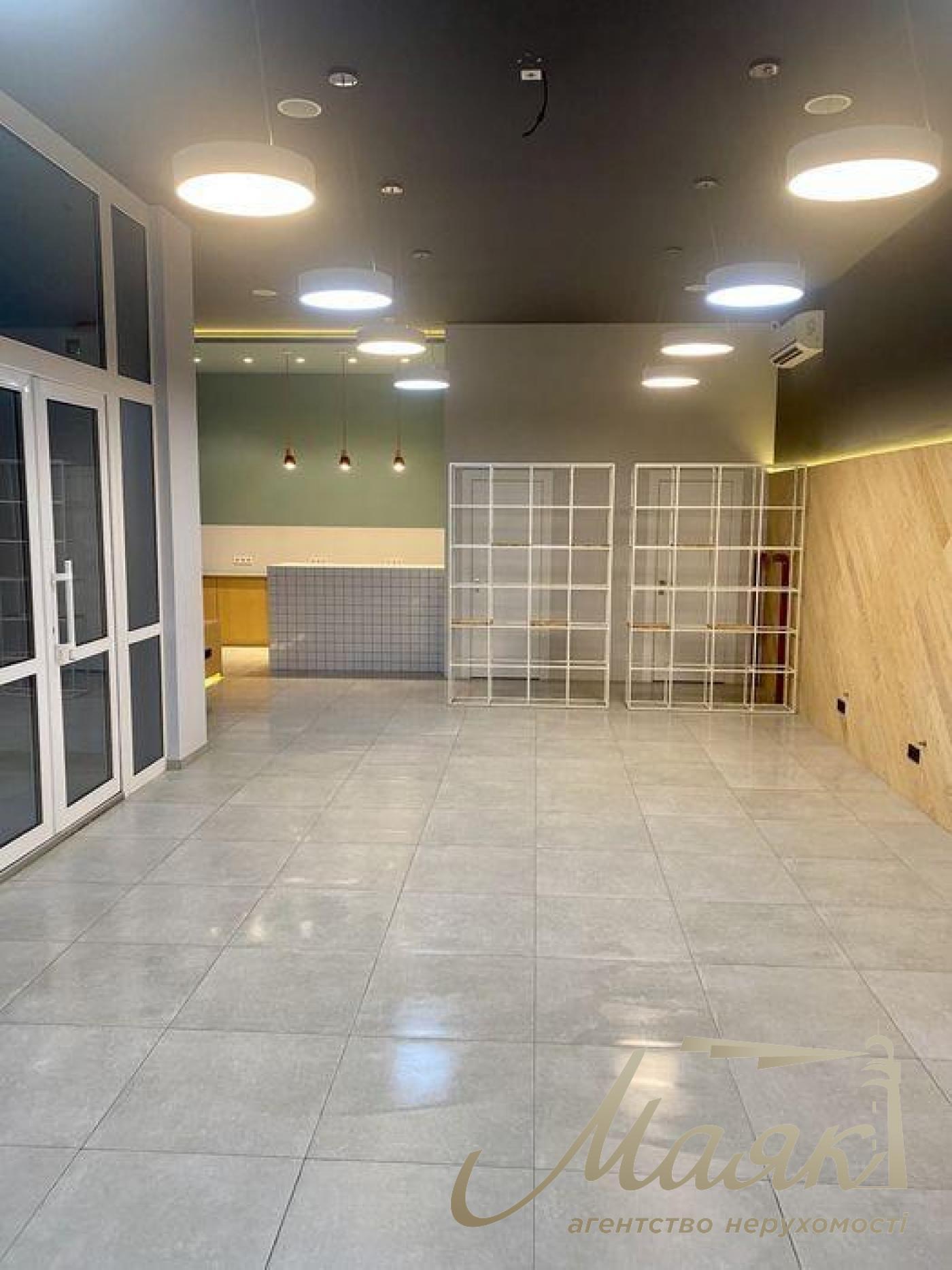 Sale of facade premises (80m2) in the residential complex Soho Residence