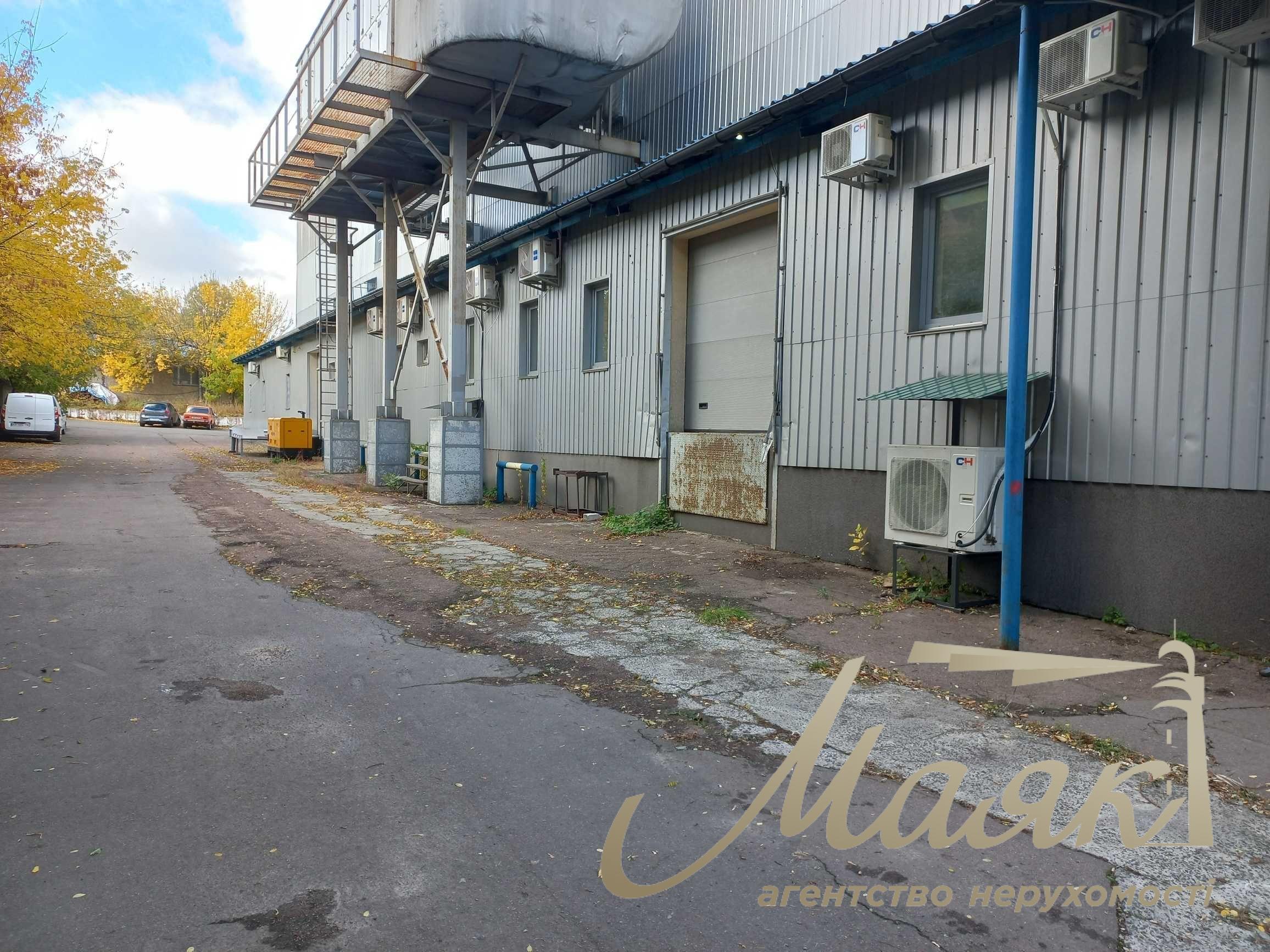 Продажа фасадного производственно-складского здания 3400 м2 Киев