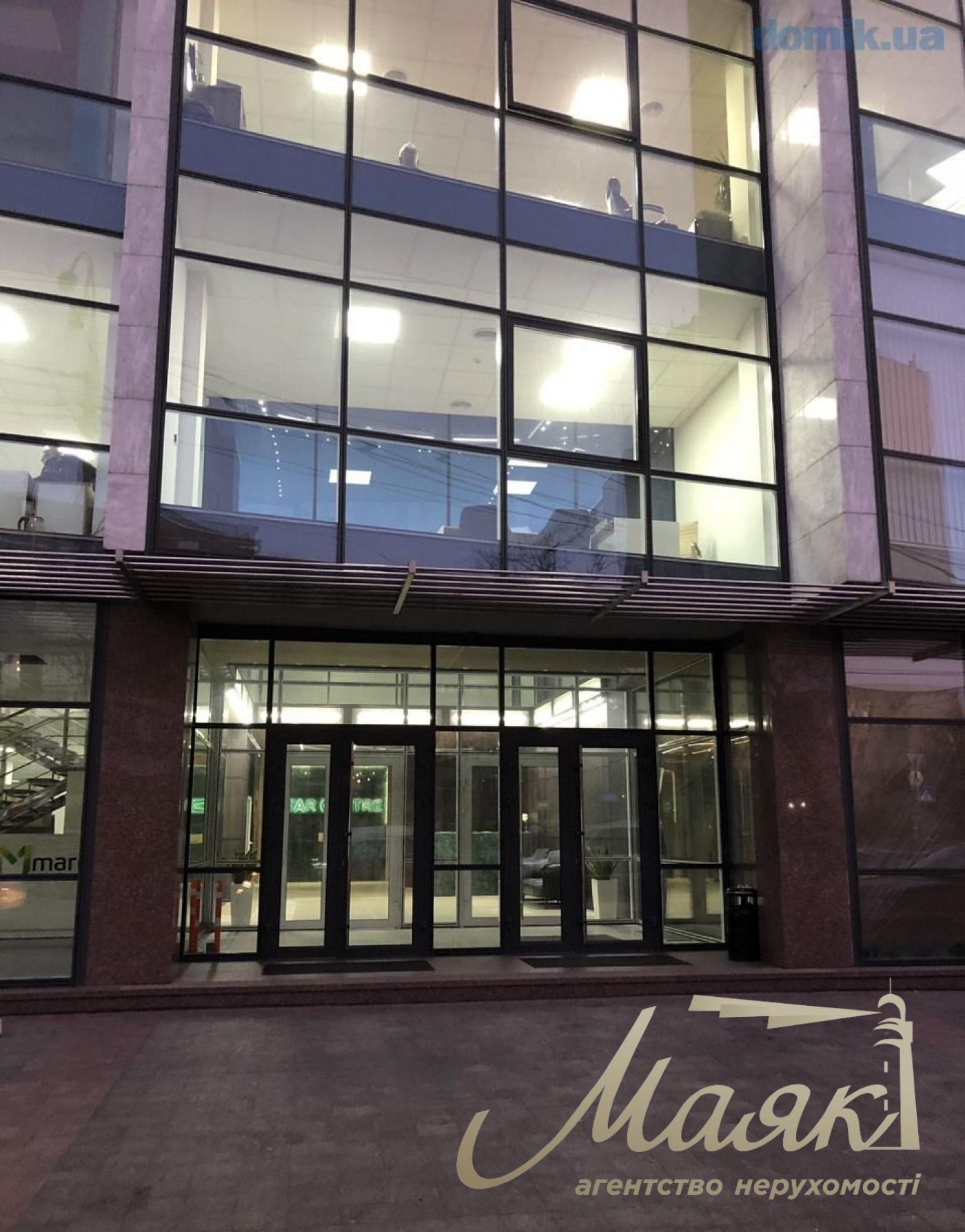 Office for rent 540 sq.m Business Center Star Center Solomenskyi district, Lobanovskyi Avenue